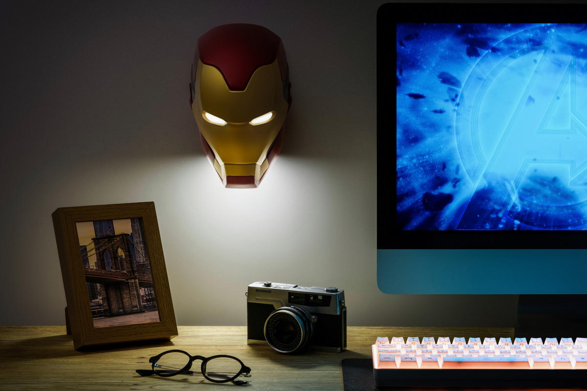 LED-DEKOLEUCHTE 14/22.1/13.5 cm   - Rot/Goldfarben, Basics, Kunststoff (14/22.1/13.5cm) - Marvel