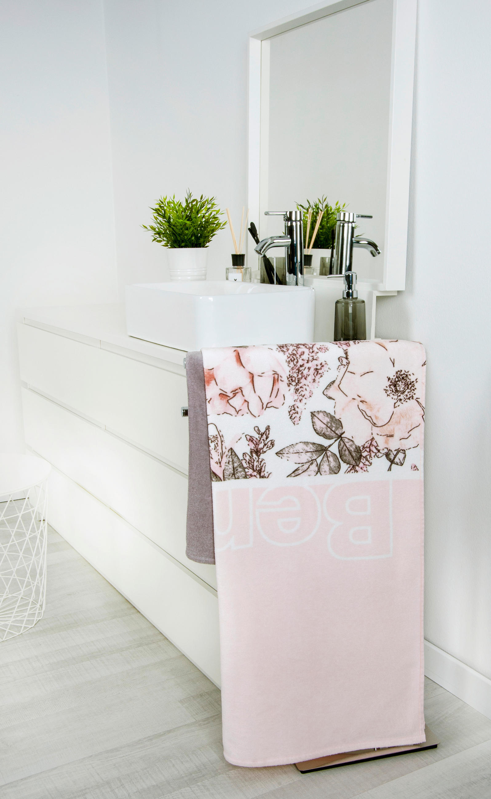 STRANDTUCH Multicolor, Rosa, Weiß, Beige 80/180 cm  - Beige/Multicolor, KONVENTIONELL, Textil (80/180cm) - Bench