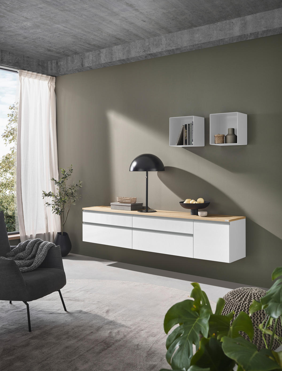 LOWBOARD  in 225/46/41 cm  - Eichefarben/Silberfarben, Design, Holzwerkstoff/Kunststoff (225/46/41cm) - Dieter Knoll