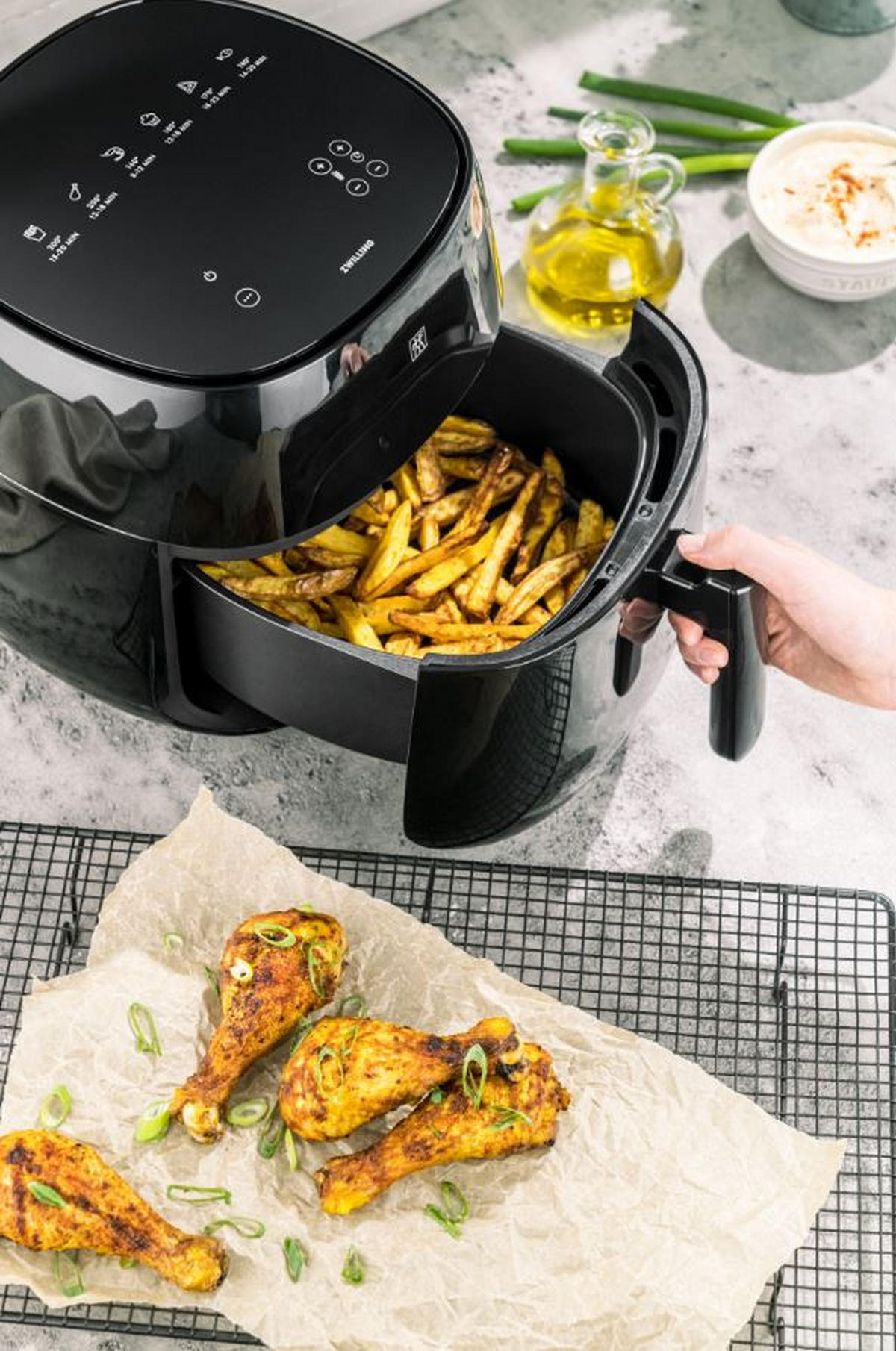 HEIßLUFTFRITTEUSE ZWILLING ENFINIGY 4 L  - Schwarz, Basics, Kunststoff - Zwilling