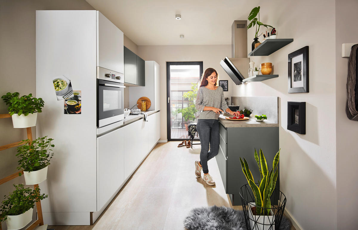 EINBAUKÜCHE   - Weiß/Grau, Design, Holzwerkstoff - Dieter Knoll