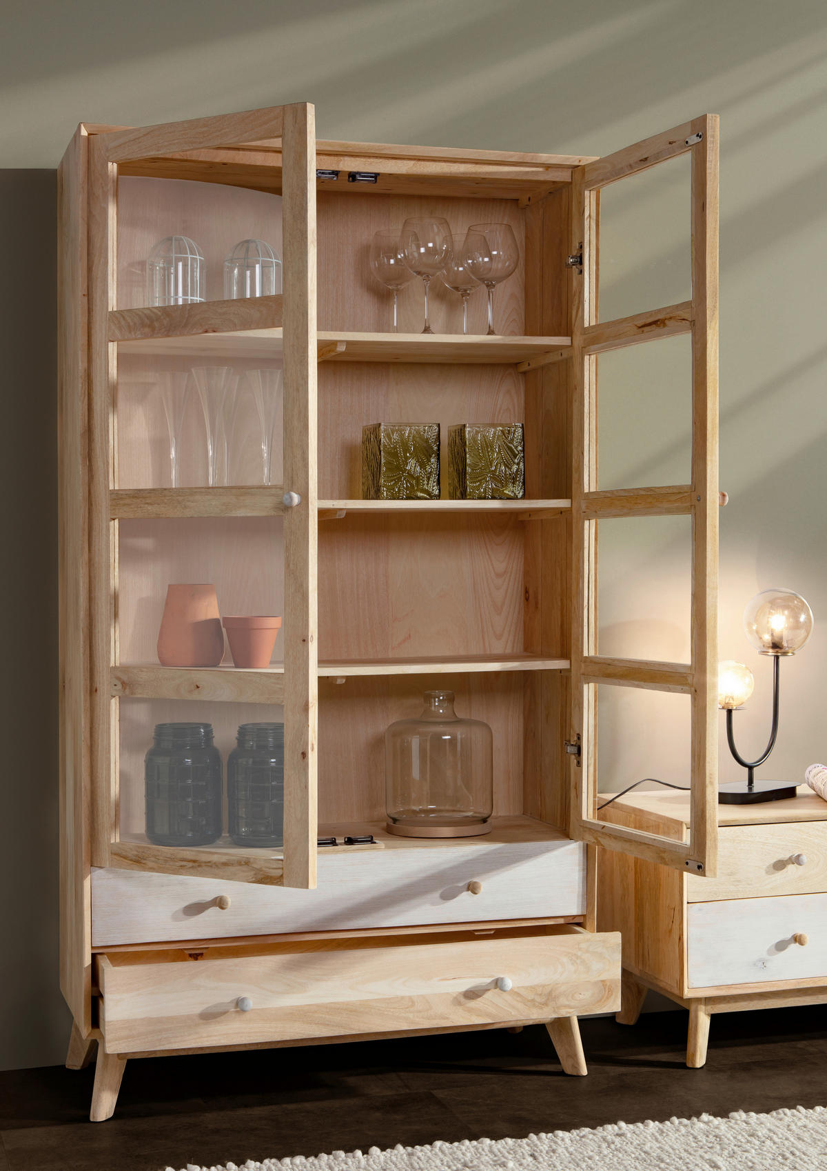 VITRINE Kata in massiv Mangoholz Naturfarben, Weiß  - Naturfarben/Weiß, Design, Glas/Holz (100/180/41cm) - Landscape