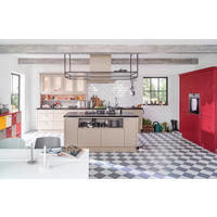 VGRADNA KUHINJA - Konvencionalno, leseni material - Dieter Knoll