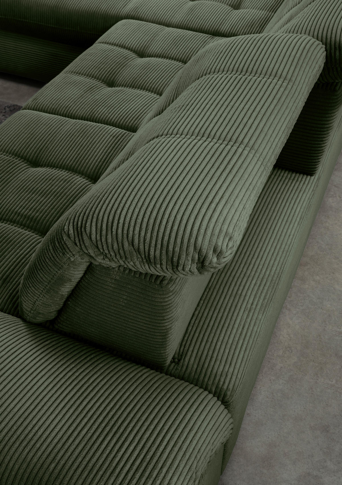 ECKSCHLAFSOFA  mit seitenverkehrt erhältlich, Rücken echt, Armteil links, Armteil rechts Cord Dunkelgrün  - Dunkelgrün/Schwarz, MODERN, Textil/Metall (189/273cm) - Livetastic