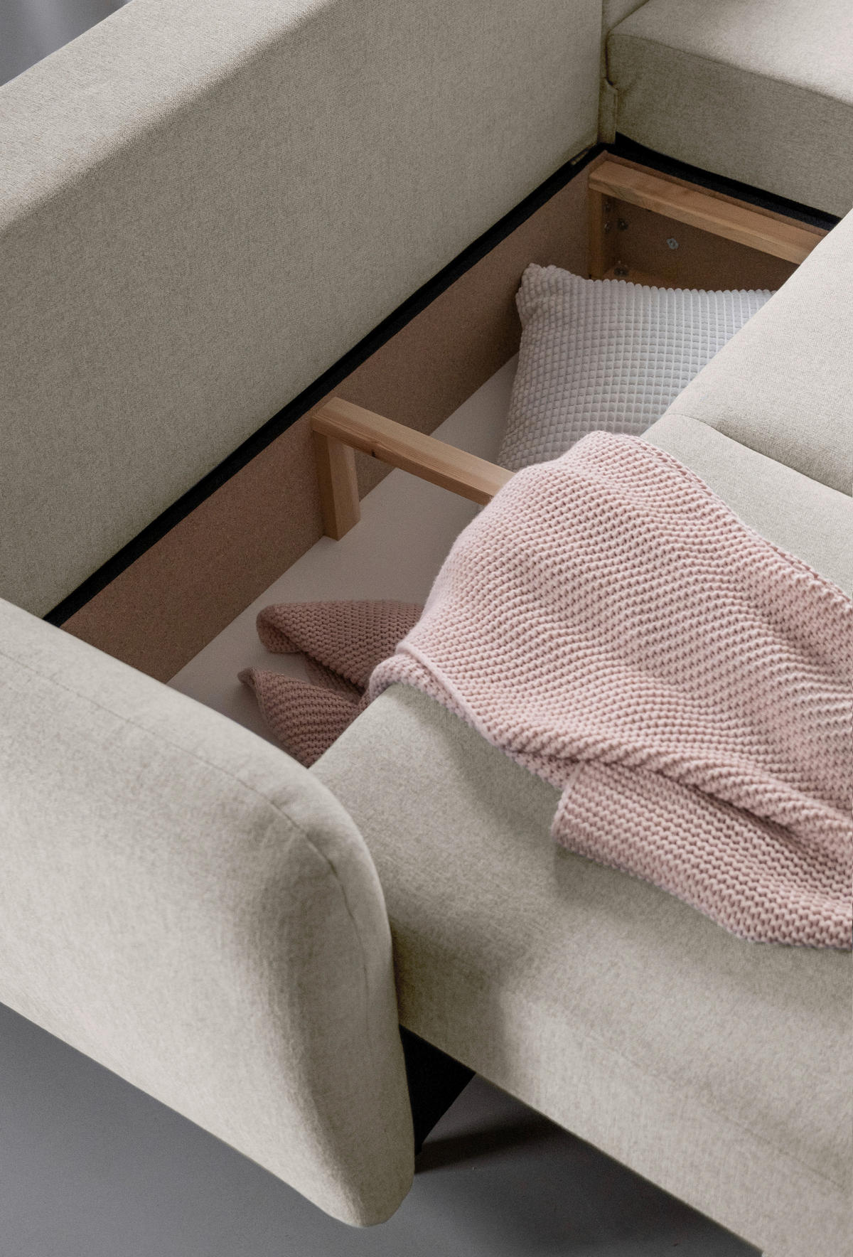 ECKSOFA in Chenille Beige  - Beige/Naturfarben, Holz/Textil (235/157cm) - MID.YOU
