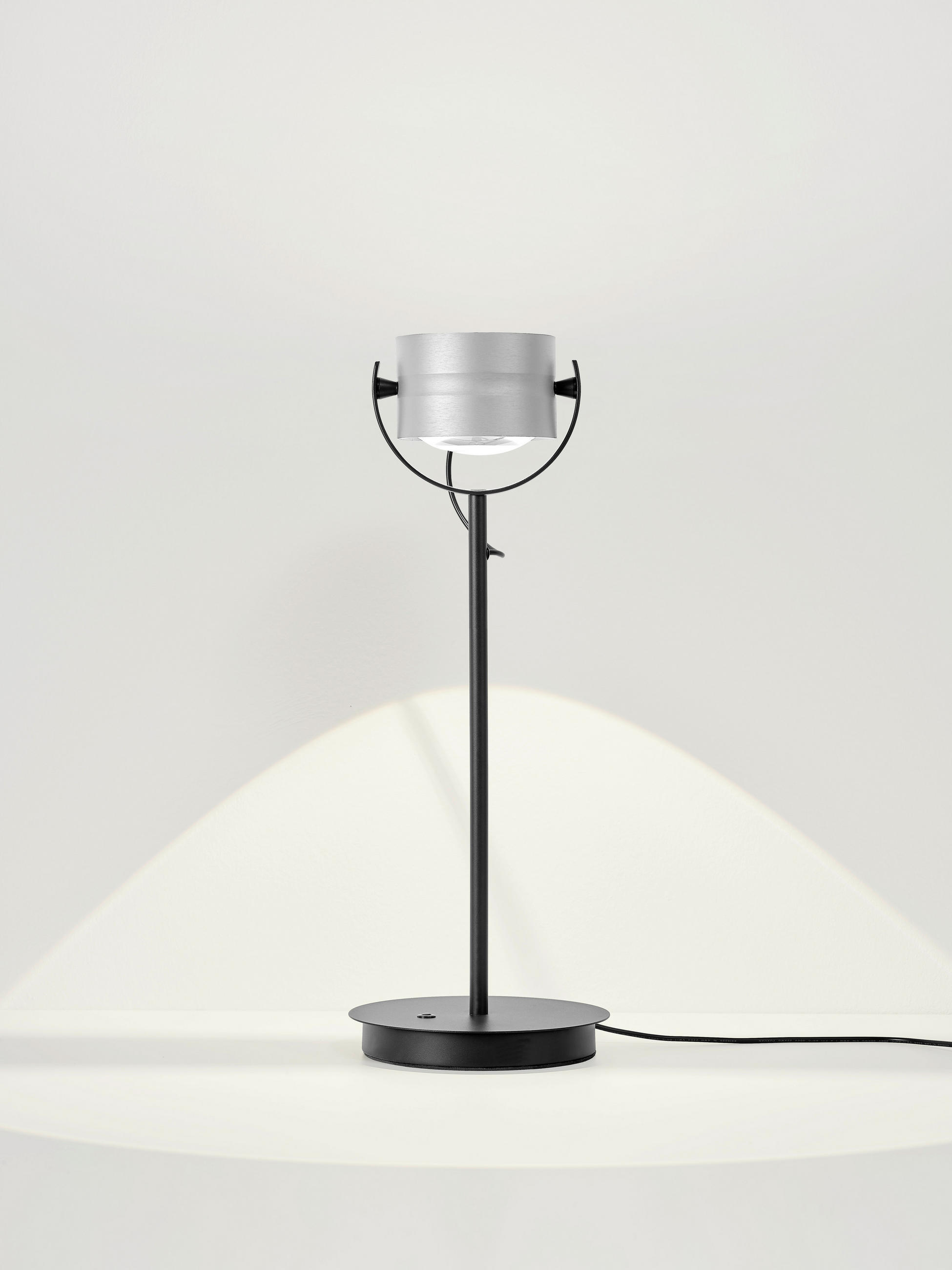 LED-TISCHLEUCHTE MIKA 18/48 cm   - Alufarben, Design, Metall (18/48cm) - elements by BANKAMP