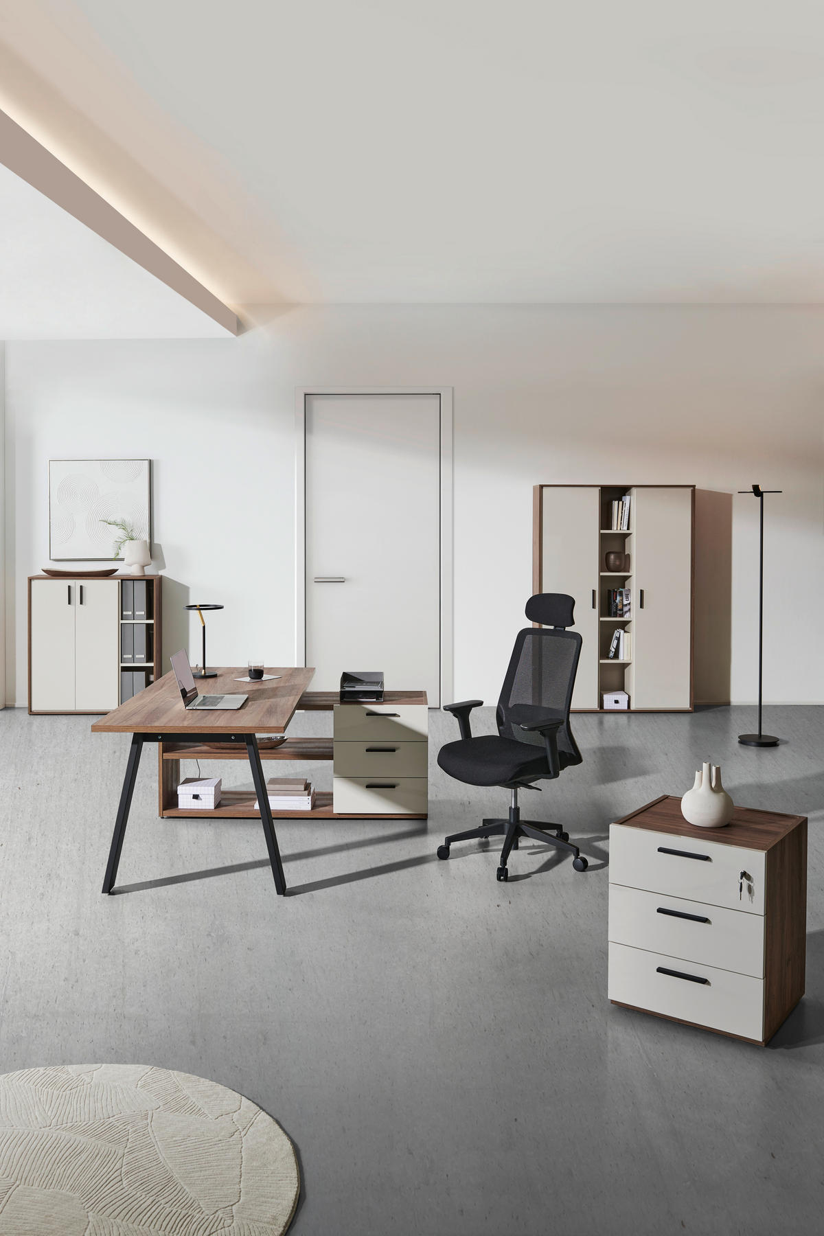 SAROKÍRÓASZTAL  - kasmírszínű/fekete, Design, faalapú anyag/fém (171/143,5/74,7cm) - Stylife