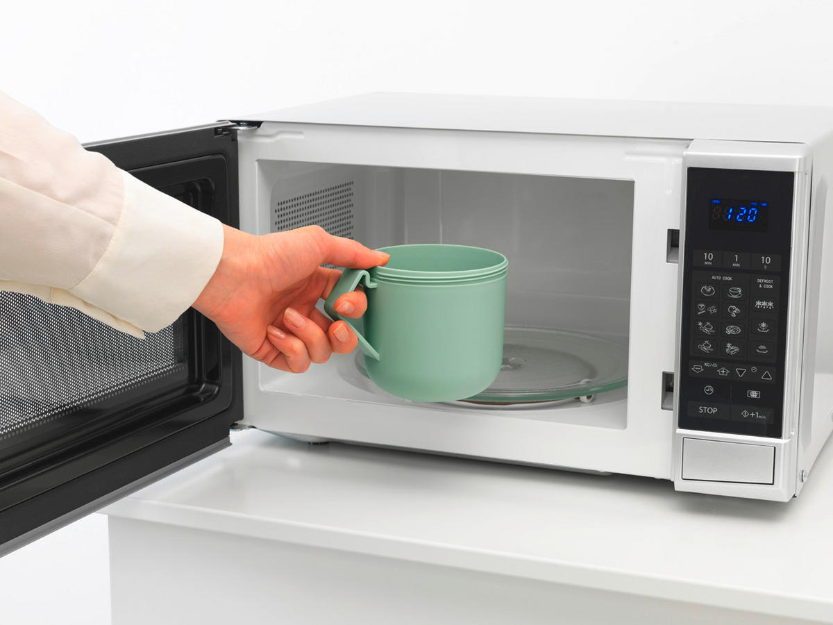 KRABIČKA NA OBĚD  plast 0,6 l - světle zelená, Basics, plast (11/13cm) - Brabantia