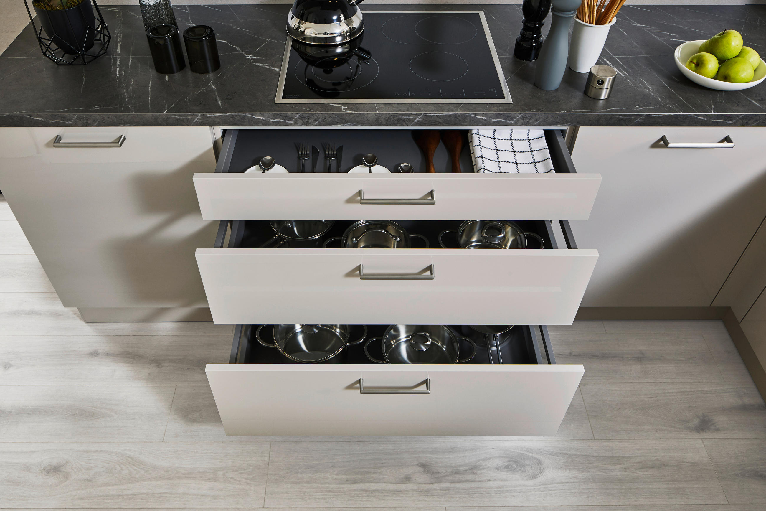 CUISINE   - Design, Holzwerkstoff - Novel