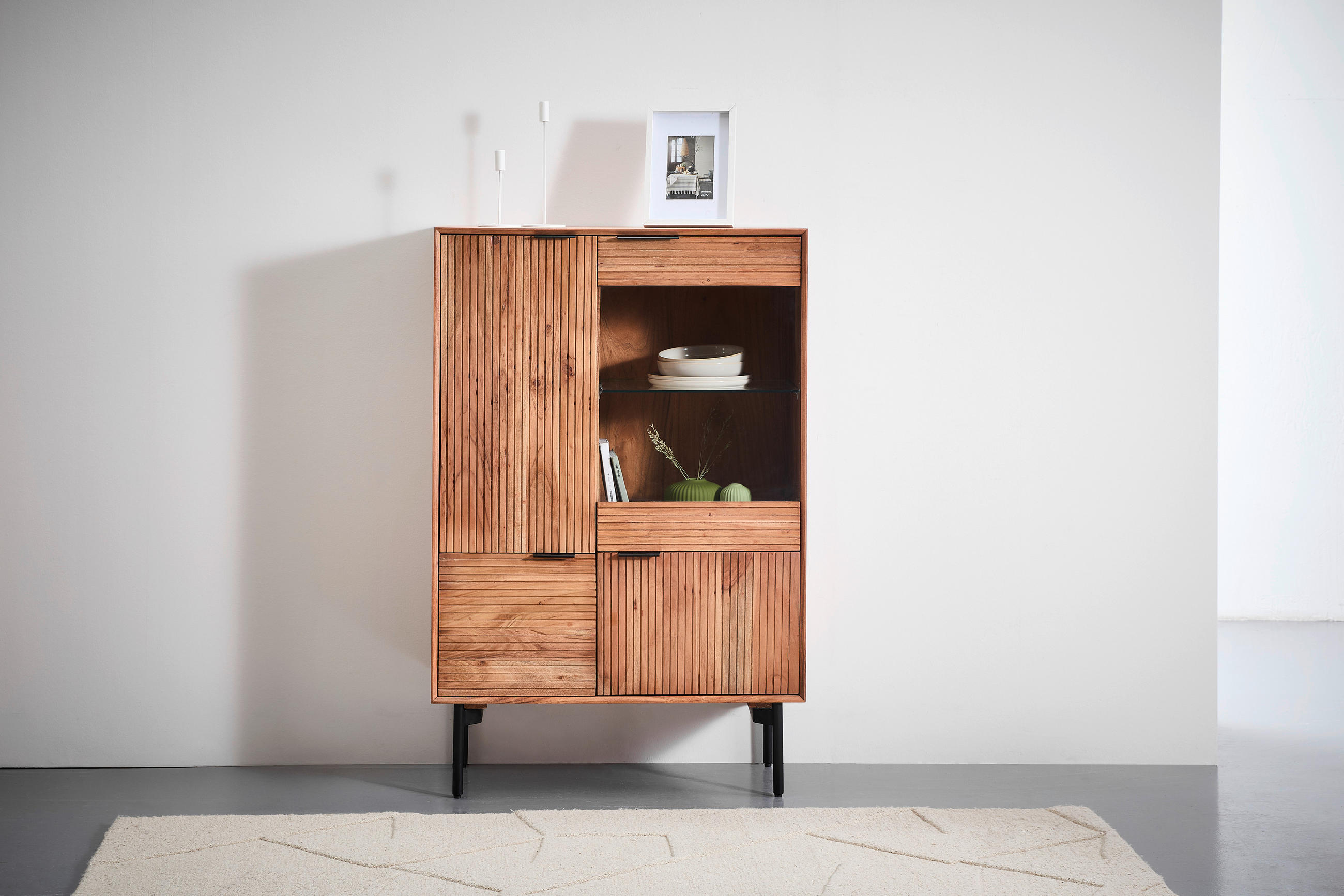 VITRINE in furniert, massiv Akazie Naturfarben  - Transparent/Schwarz, KONVENTIONELL, Glas/Holz (92/140/42cm) - Livetastic
