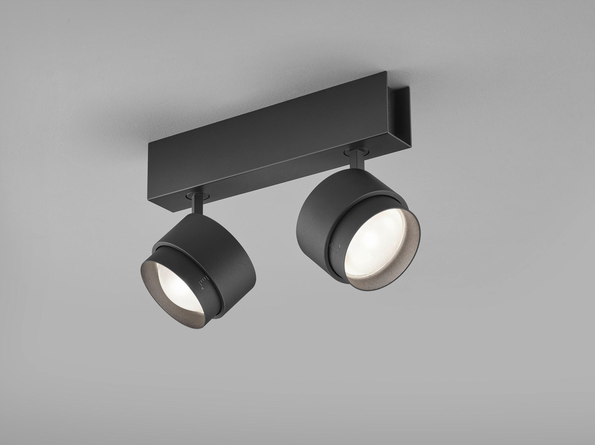 LED-DECKENLEUCHTE PONT  - Schwarz, Design, Metall (25/8,5/17cm) - Helestra