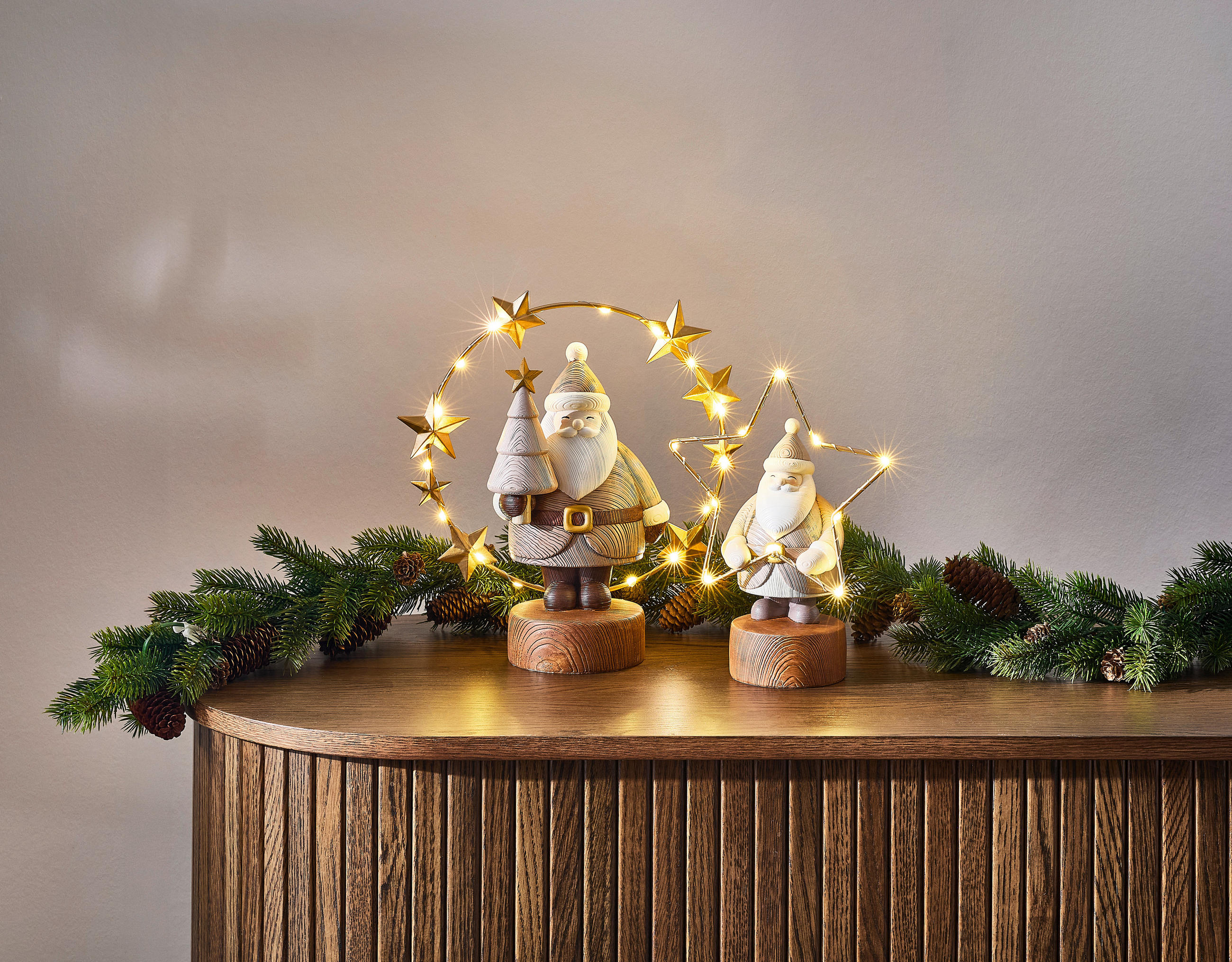 WEIHNACHTSMANN  - Goldfarben/Weiß, LIFESTYLE, Kunststoff/Metall (28,4/30,5/13,5cm) - X-Mas