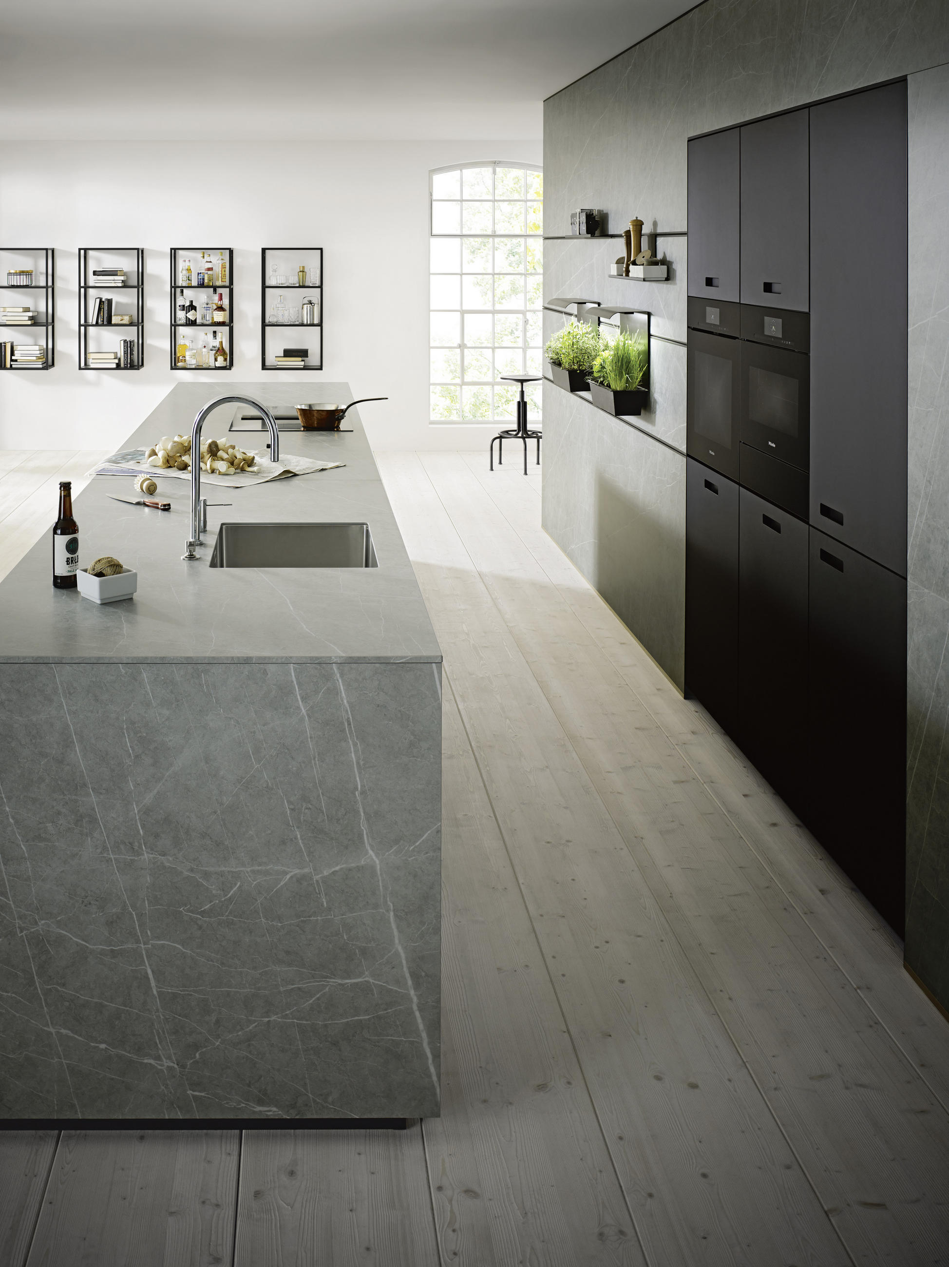 EINBAUKÜCHE   - Design, Keramik/Holzwerkstoff - Next 125