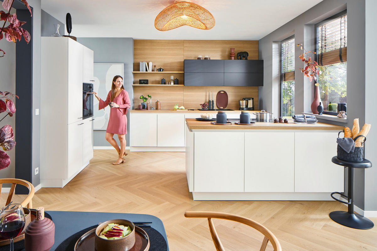 EINBAUKÜCHE   - Weiß, Design, Holzwerkstoff - Dieter Knoll