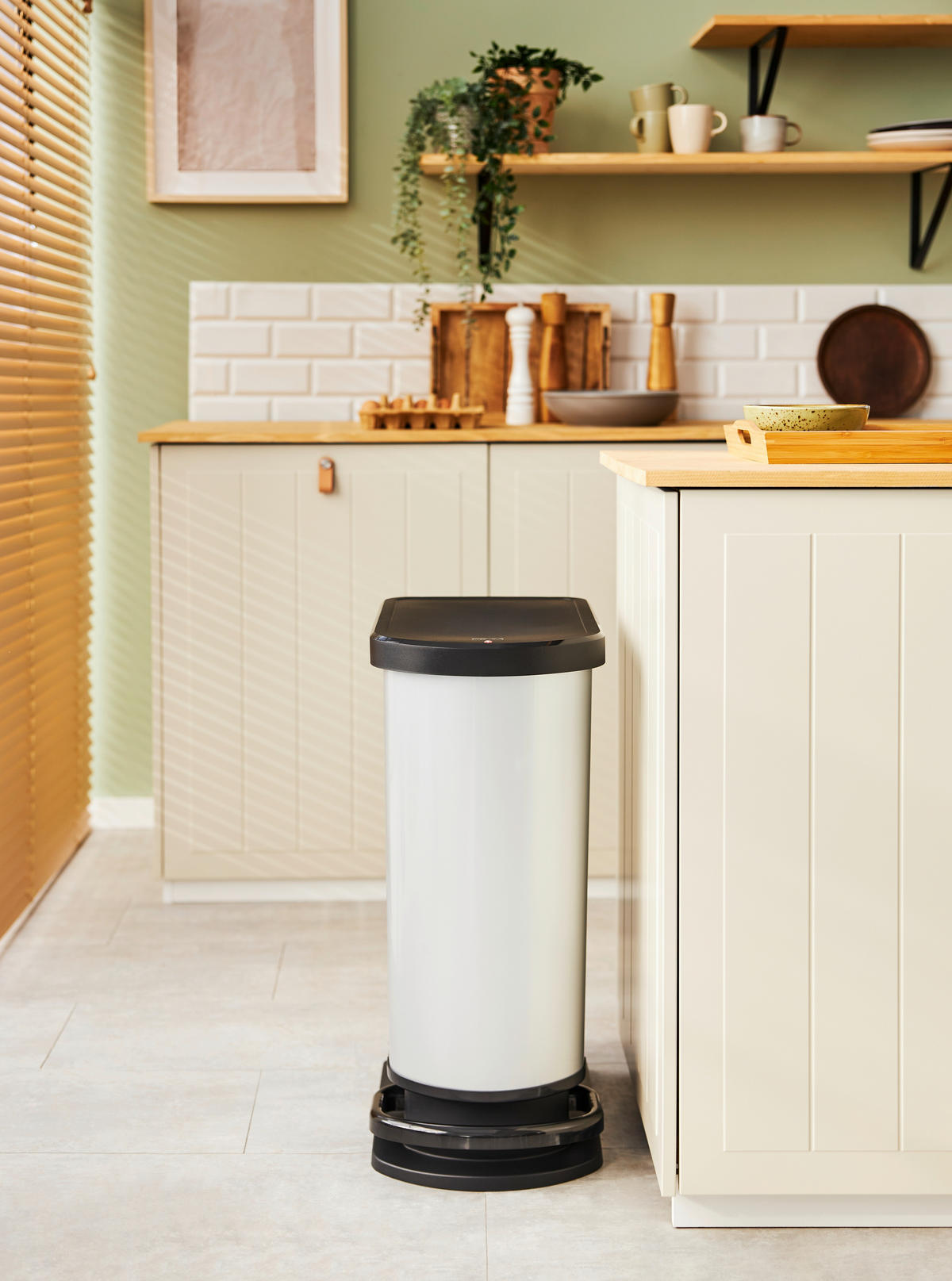 ABFALLEIMER Kunststoff   - Silberfarben, Basics, Kunststoff (44/29/67cm) - Rotho