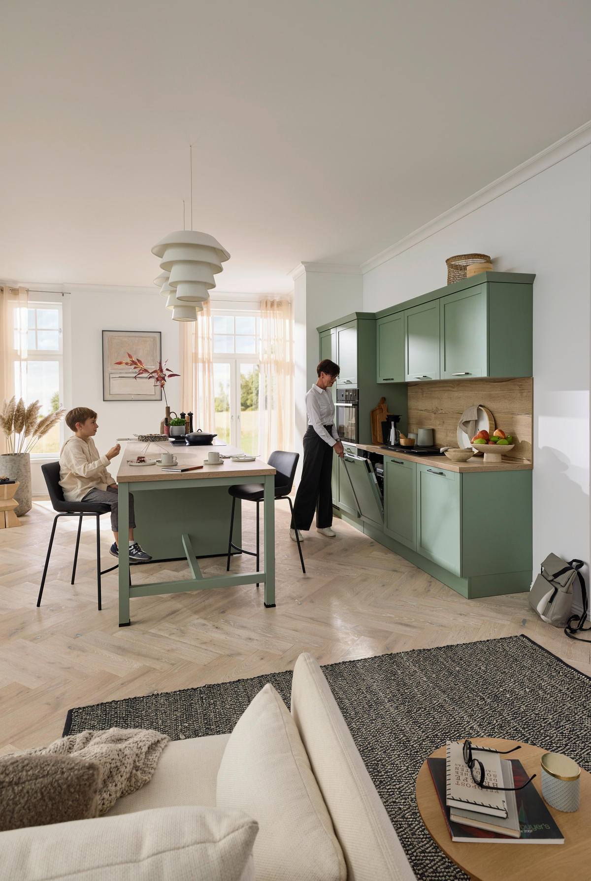 EINBAUKÜCHE   - Eukalyptusholzfarben/Grün, Design, Holzwerkstoff - Novel