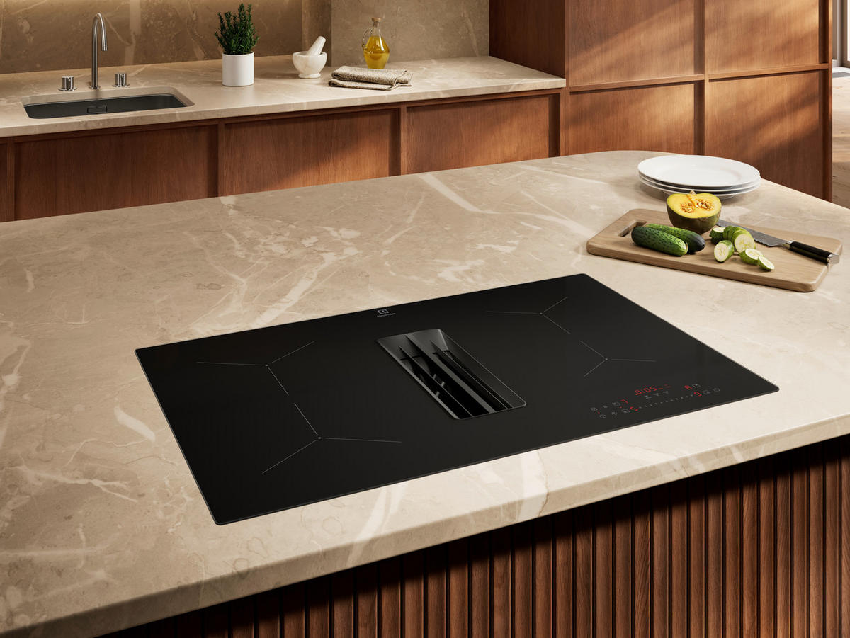 KOCHFELD-DUNSTABZUG-KOMBI KCC81410CK  - Schwarz, Basics, Glas (80/22,5/51cm) - Electrolux