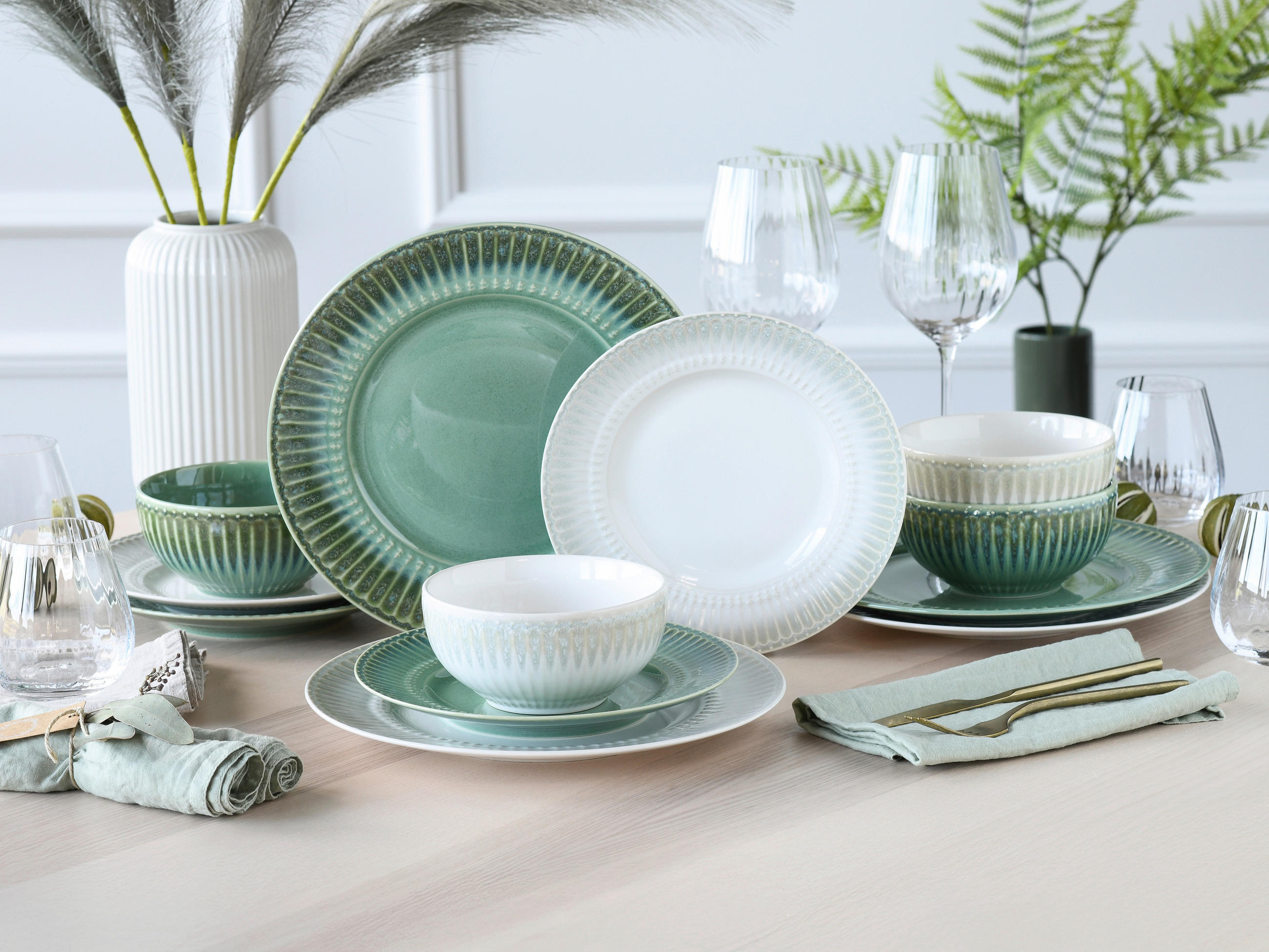 TAFELSERVICE Creme, Perlmutt, Salbeigrün Celadon Mix 12-teilig  - Salbeigrün/Perlmutt, Basics, Keramik - Creatable