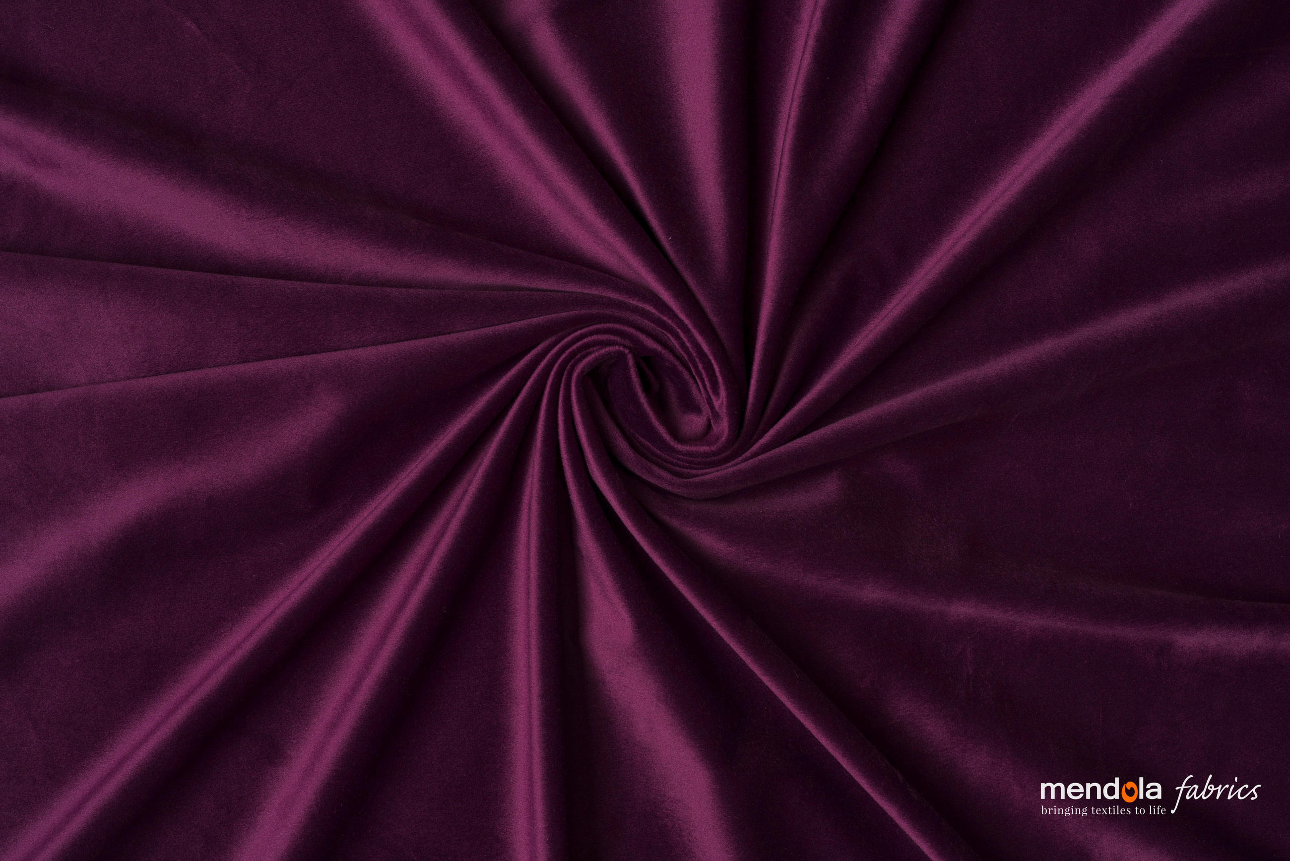 DRAPERIE CONFECȚIONATĂ black-out (nu permite trecerea luminii)  - Basics, textil (22/27.5/8cm)
