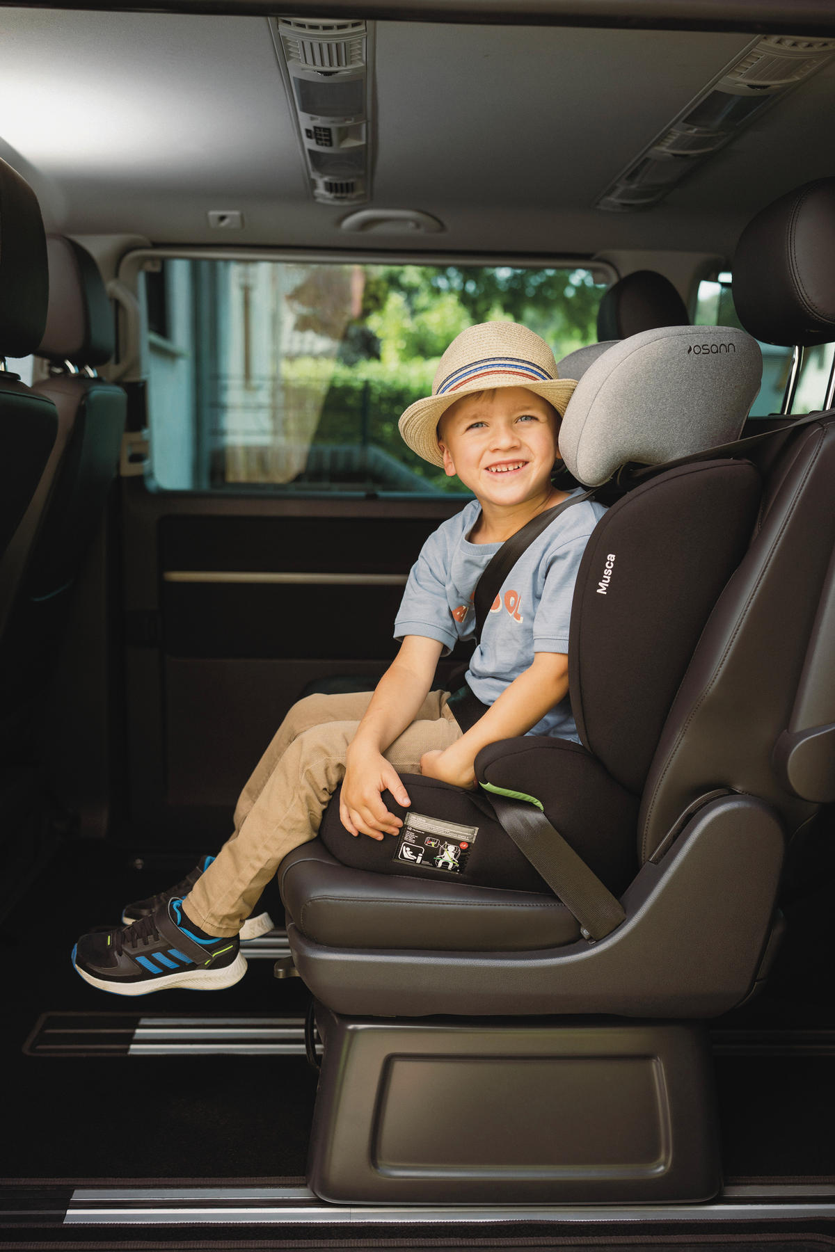 KINDERAUTOSITZ MUSCA ECE R 129 i-SIZE  - Hellgrau/Schwarz, Basics, Kunststoff/Textil (44/55/43cm) - Osann