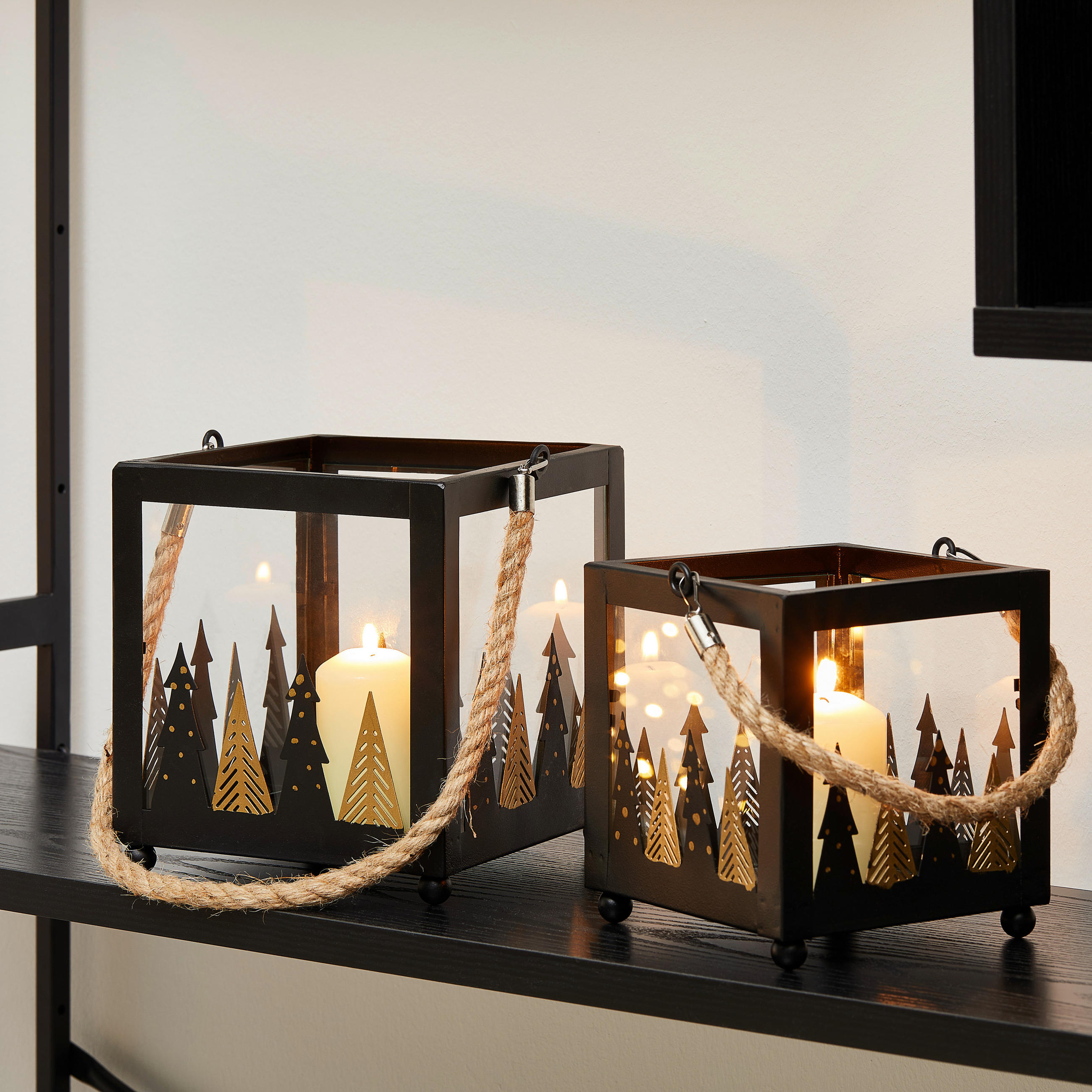 LATERNE  - Klar/Schwarz, KONVENTIONELL, Glas/Metall (16,00/16,00/17,50cm) - X-Mas