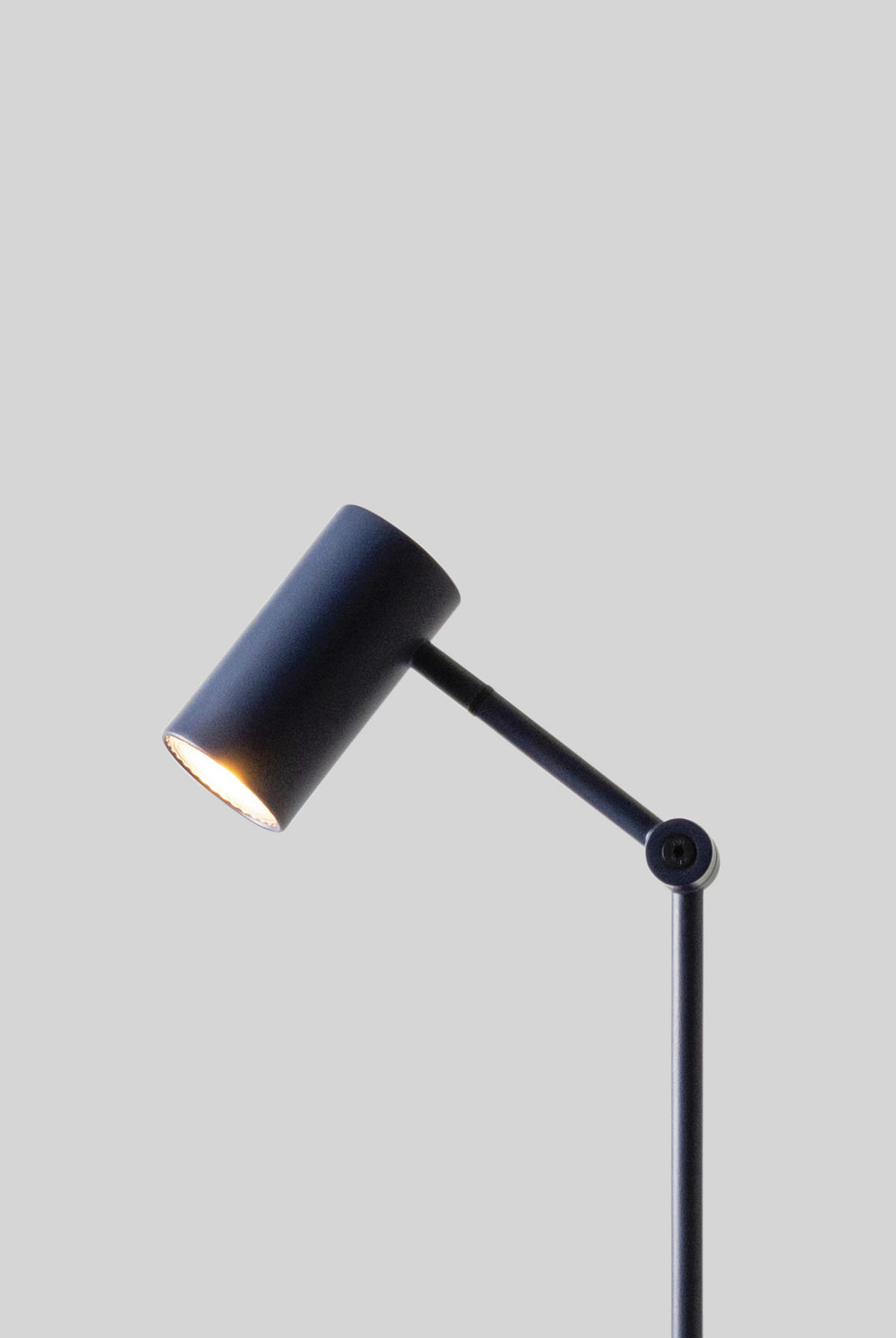 STEHLEUCHTE 22/134 cm    - Dunkelblau, Design, Metall (22/134cm) - It's about Romi