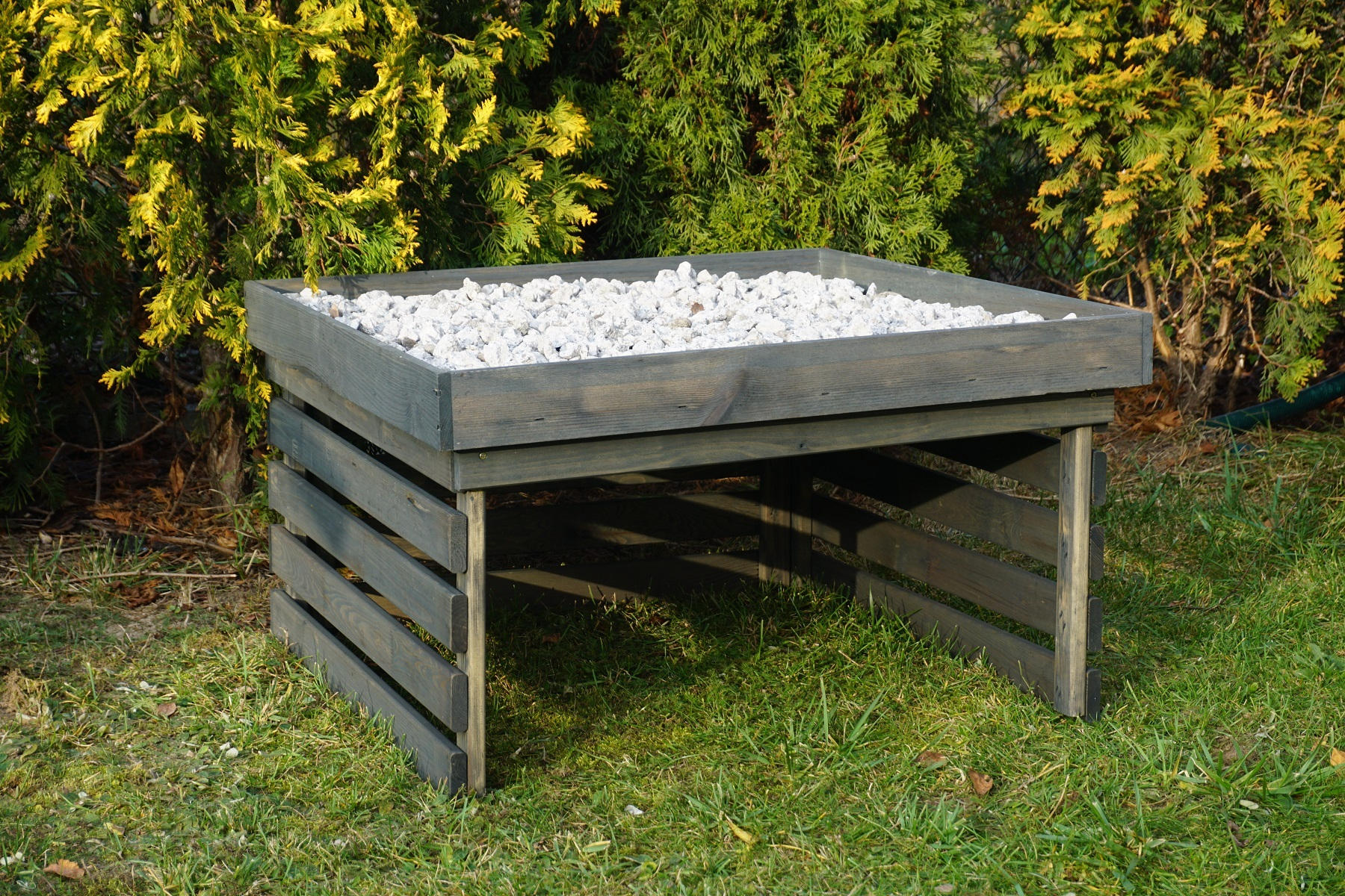 RASENMÄHER-ROBOTER-GARAGE 84/46/78 cm  - Grau, Basics, Holz (84/46/78cm) - Atrigo