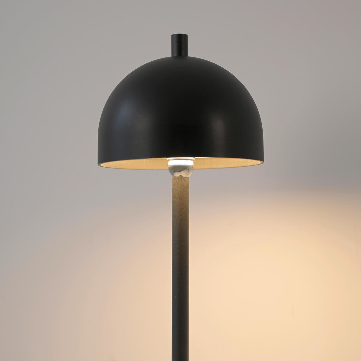 AKKU-STEHLEUCHTE 18/18/126 cm    - Schwarz, Design, Kunststoff/Metall (18/18/126cm) - Schöner Wohnen