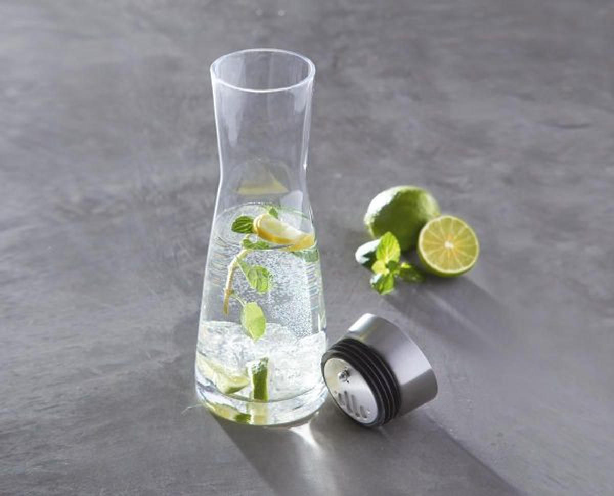 WASSERKARAFFE 0,9 L    - Basics, Glas/Metall (10/30cm) - Blomus