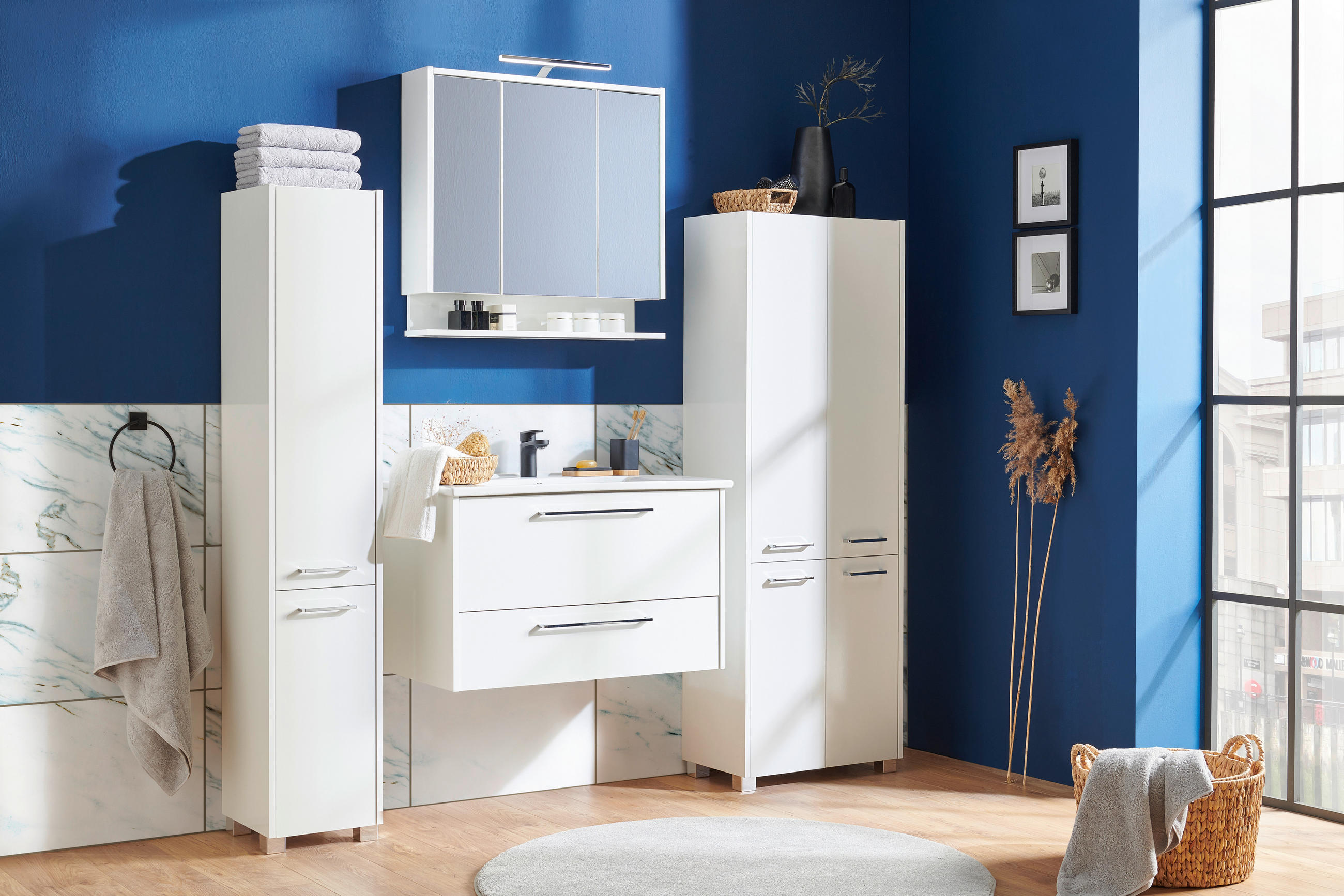 HOCHSCHRANK 56,9/164,5/33 cm  - Chromfarben/Weiß, KONVENTIONELL, Holzwerkstoff/Metall (56,9/164,5/33cm) - Stylife