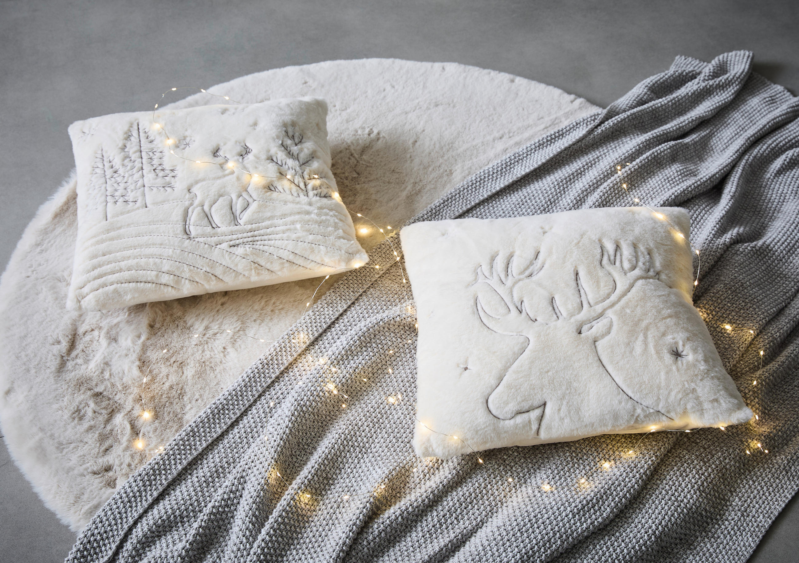 ZIERKISSEN  - Creme, LIFESTYLE, Textil (45/45cm) - X-Mas