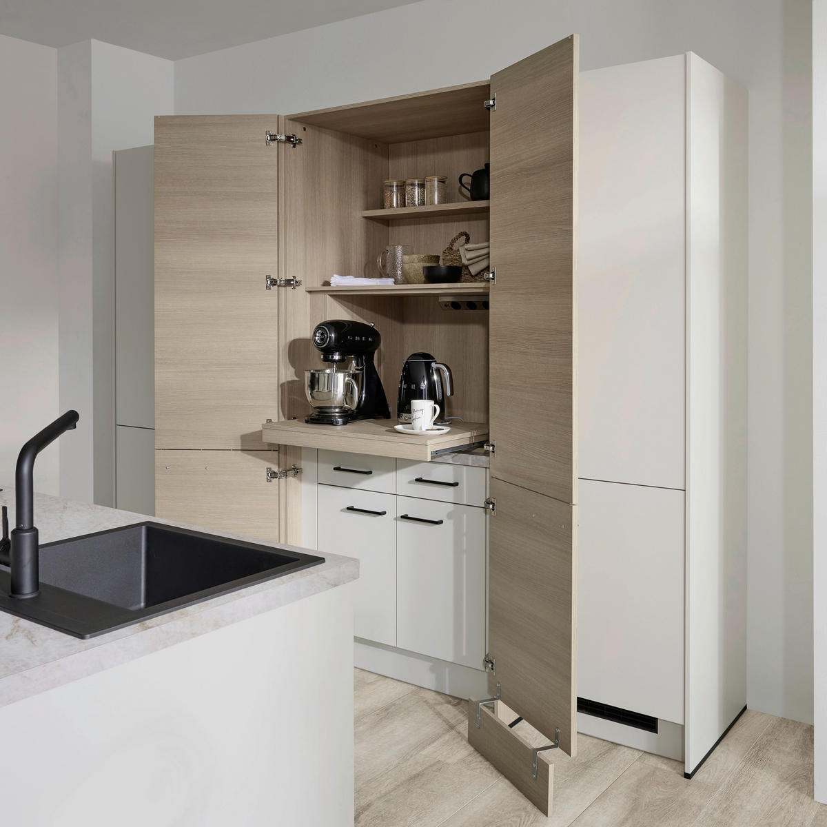 KÜCHENBLOCK VE120 286,4 cm  in Weiß, Eichefarben  - Eichefarben/Beige, Basics, Holzwerkstoff/Metall (286,4cm) - Venda