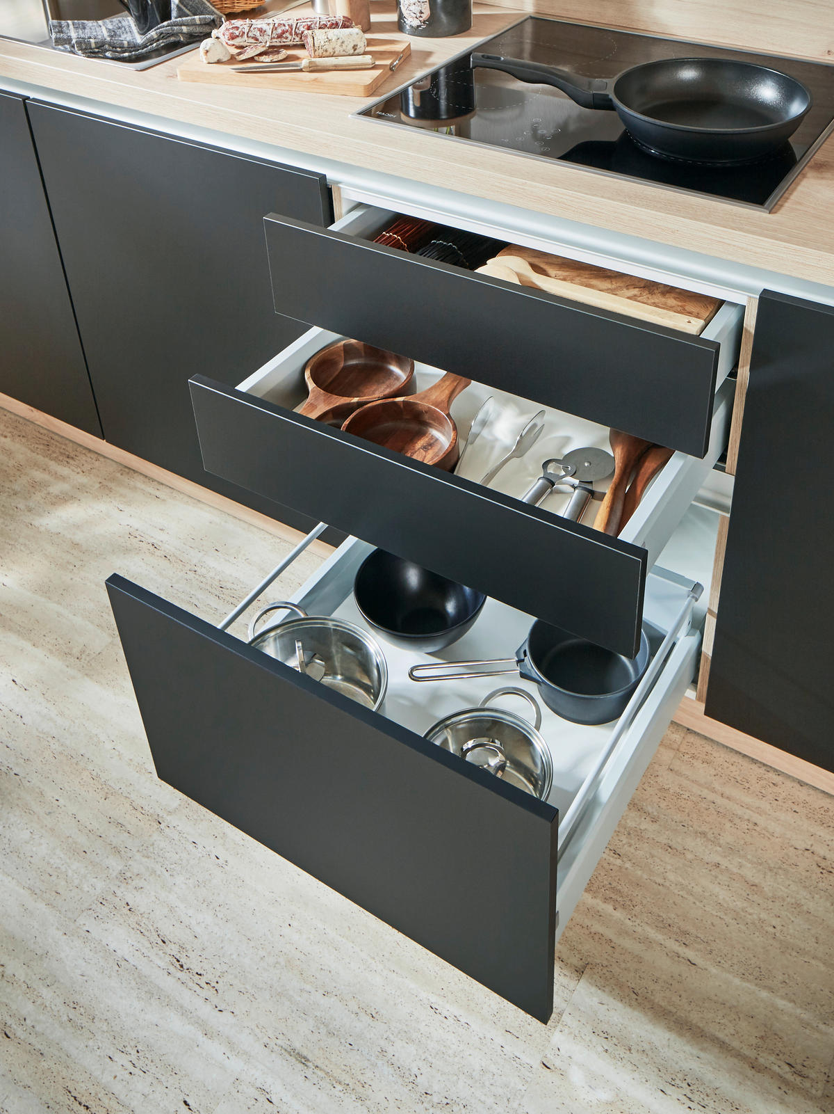 KUCHYŇSKÁ LINKA CLEAN - černá/barvy dubu, Moderní, kov/kompozitní dřevo (360cm) - Welnova