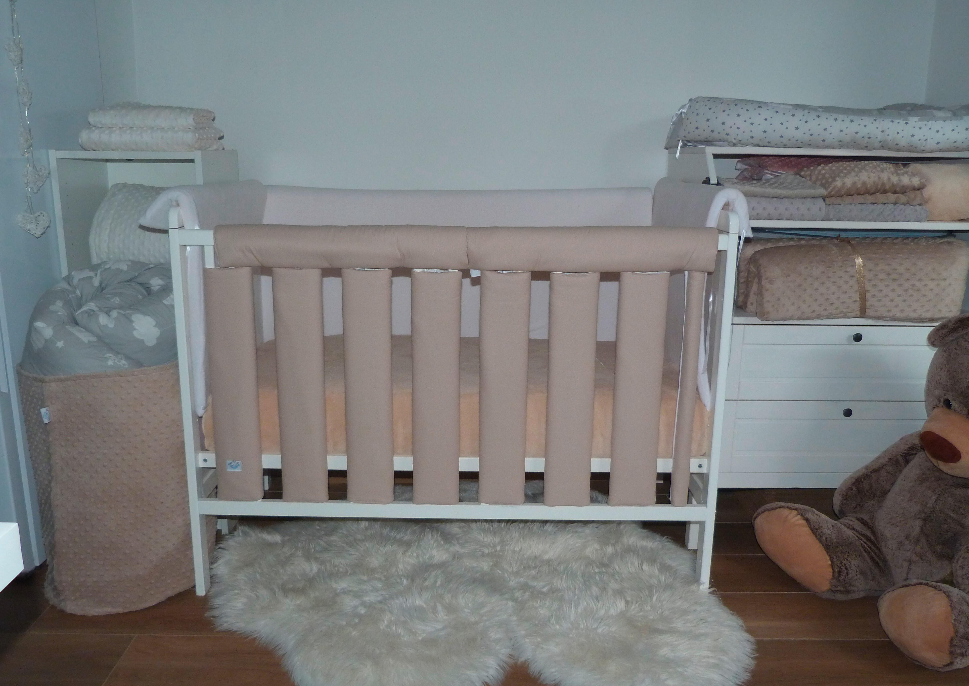 ZAŠČITNA OGRAJA ZA POSTELJICO - bež, Basics, tekstil (27/56cm)