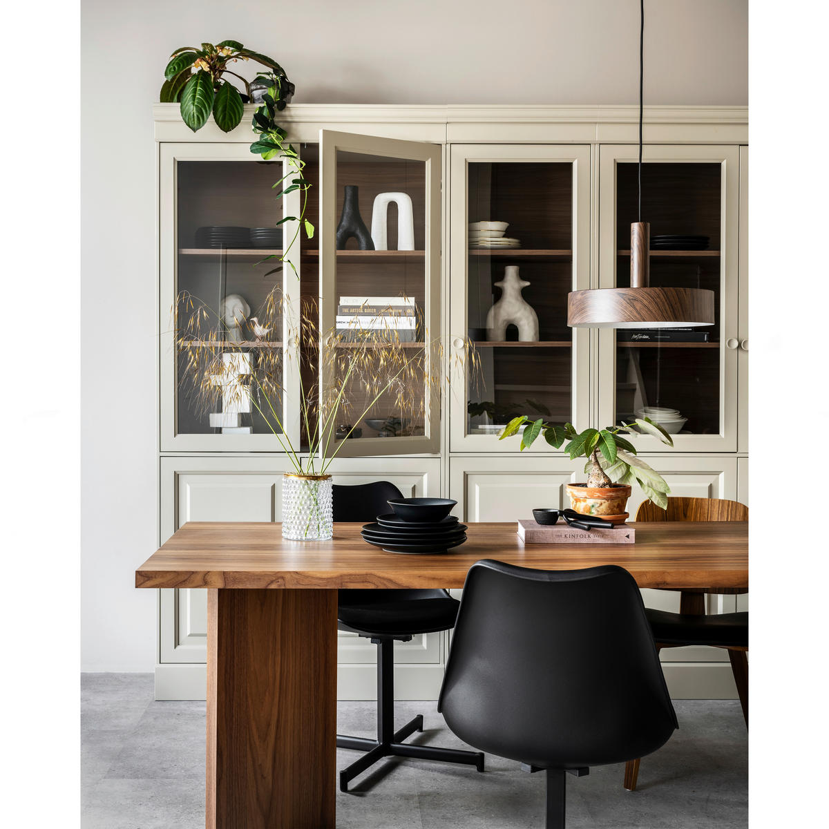 VITRINE  in massiv Kiefer Grau  - Grau, Design, Holz (105/215/40cm) - Livetastic