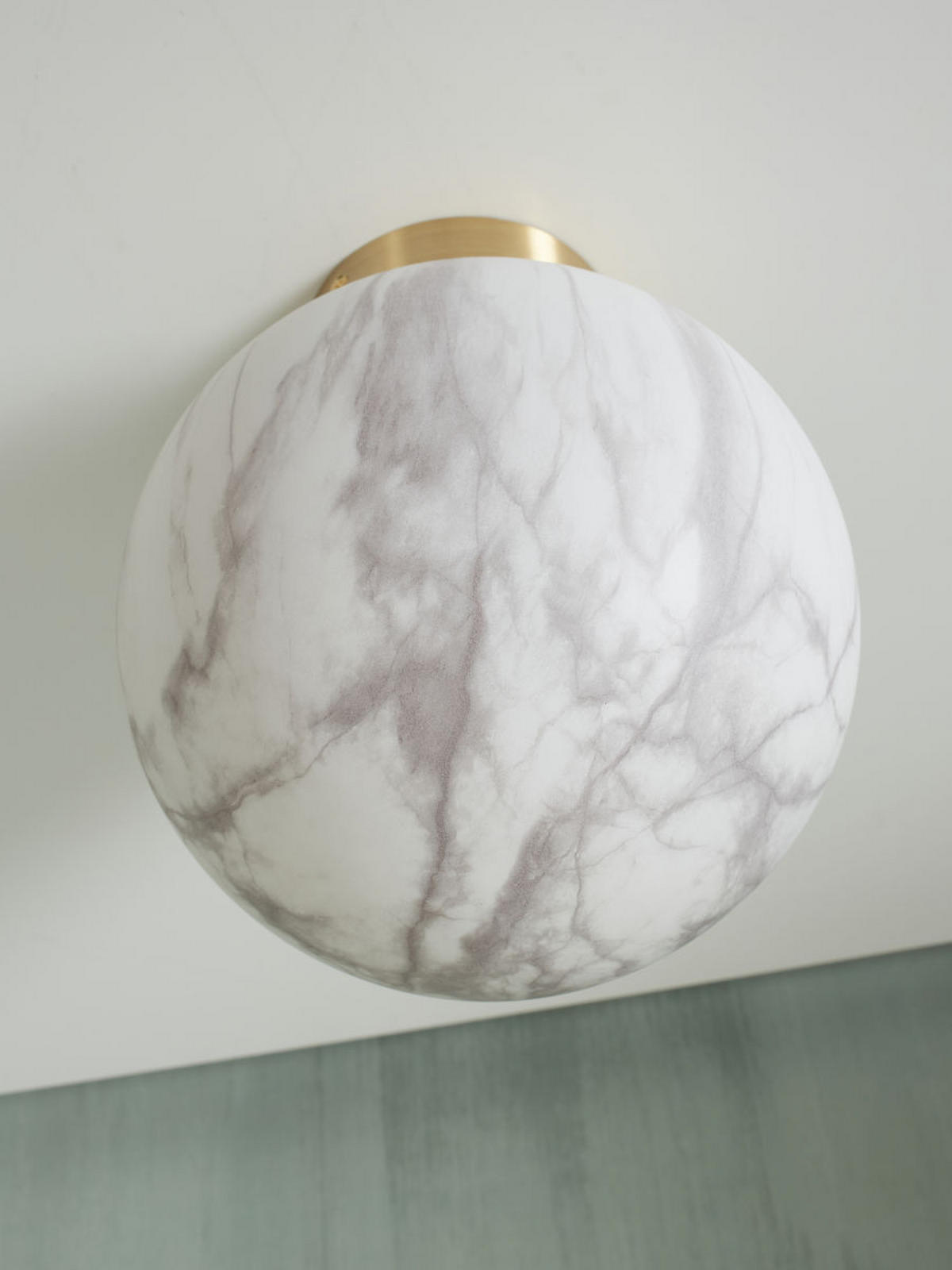 DECKENLEUCHTE Carrara Globus 22 cm  - Goldfarben/Weiß, Basics, Glas/Metall (22cm) - It's about Romi