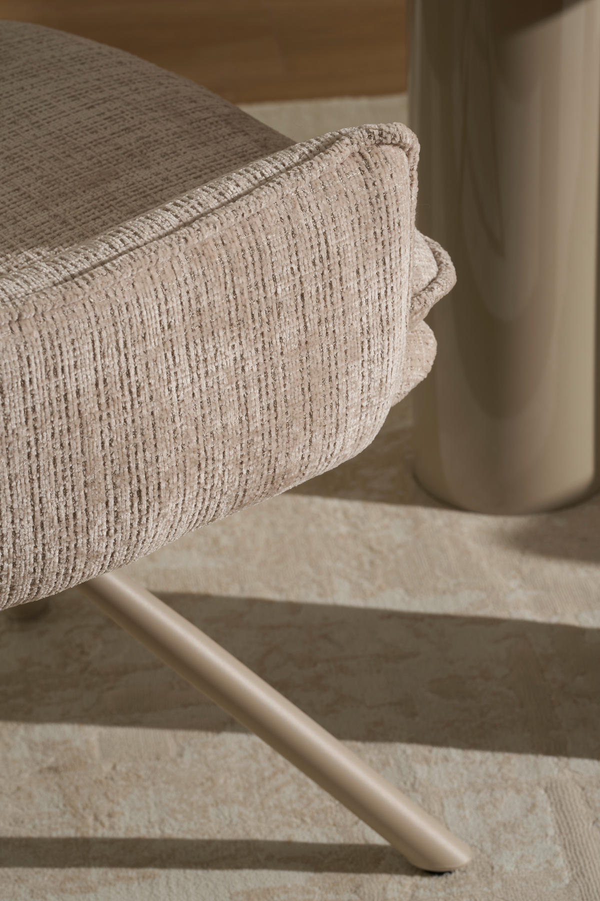 ARMLEHNSTUHL   Chenille  Beige  - Beige, MODERN, Holz/Textil (57/90/67cm) - Livetastic