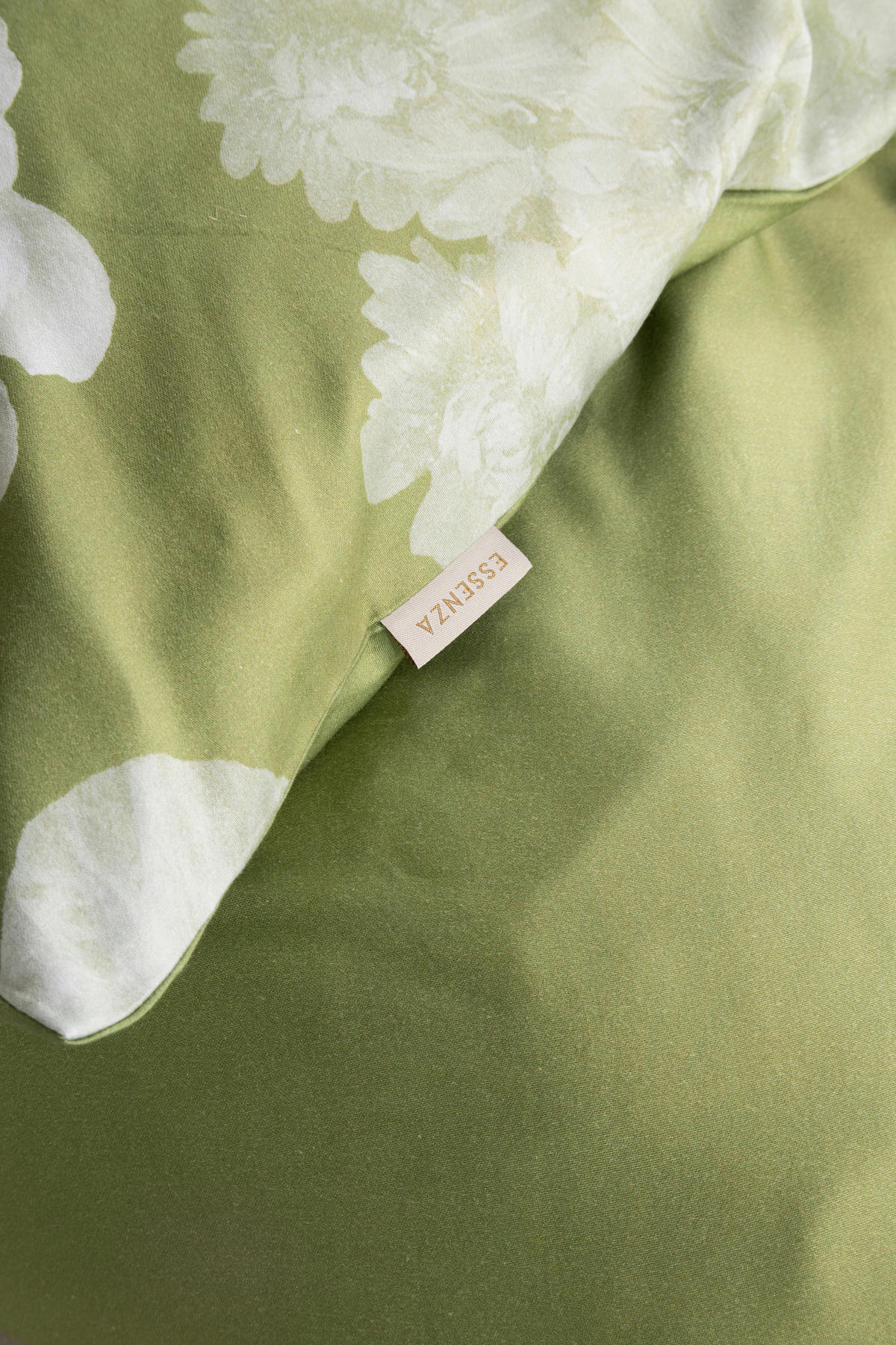 POSTELJINA 135/200 cm saten zelena  - zelena, Konvencionalno, tekstil (135/200cm) - Essenza