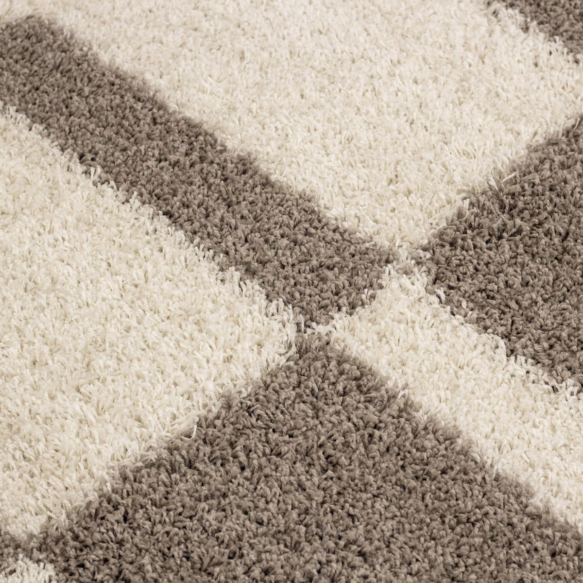 TEPPICH Hochflor Shaggy Karo Design Polypropylen Wohnzimmer Beige Rund 160x160 - Beige, Textil (160/160cm) - KADIMA DESIGN