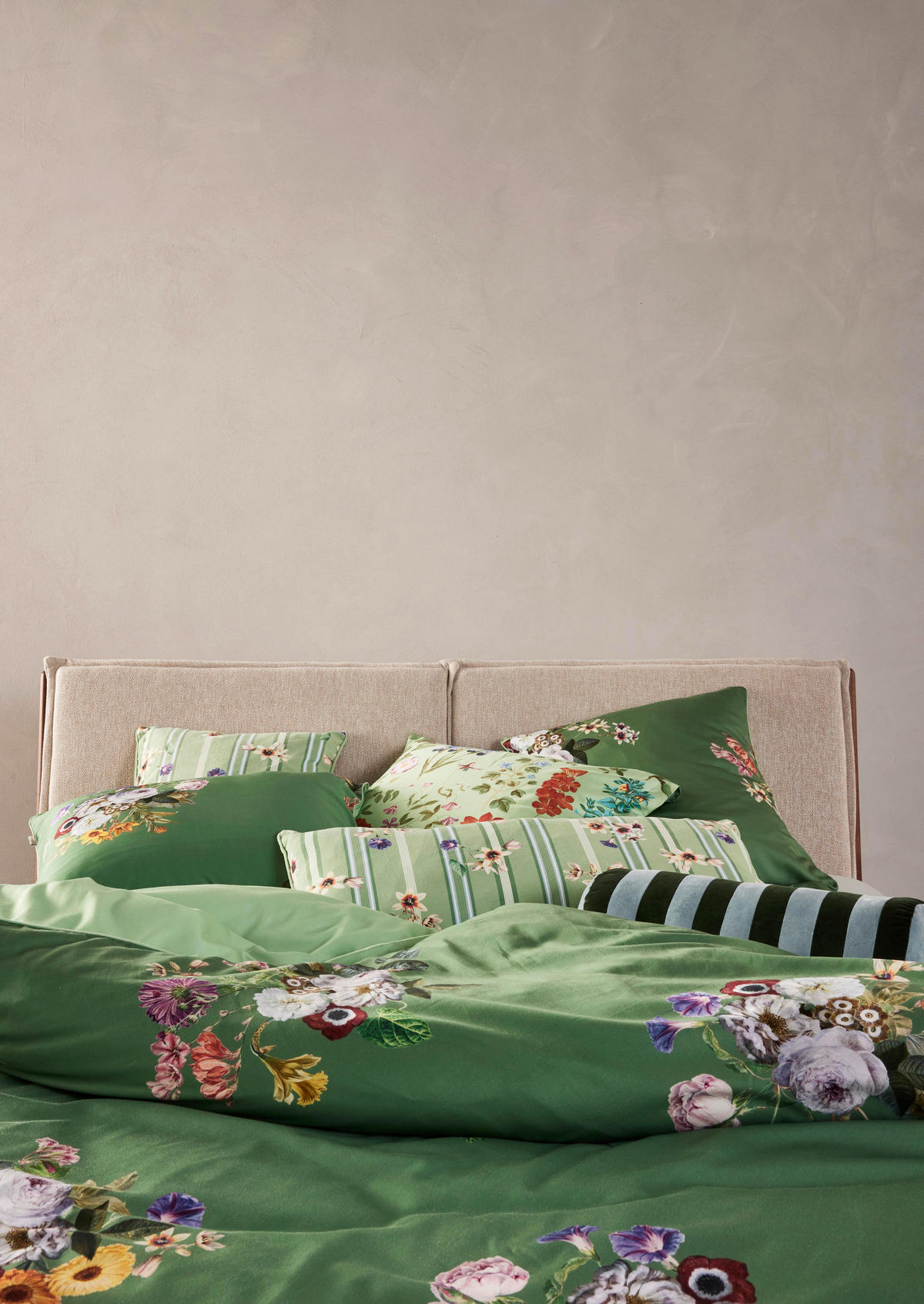 OKRASNA BLAZINA  BELL    22/50 cm         - Konvencionalno (22/50cm) - Essenza