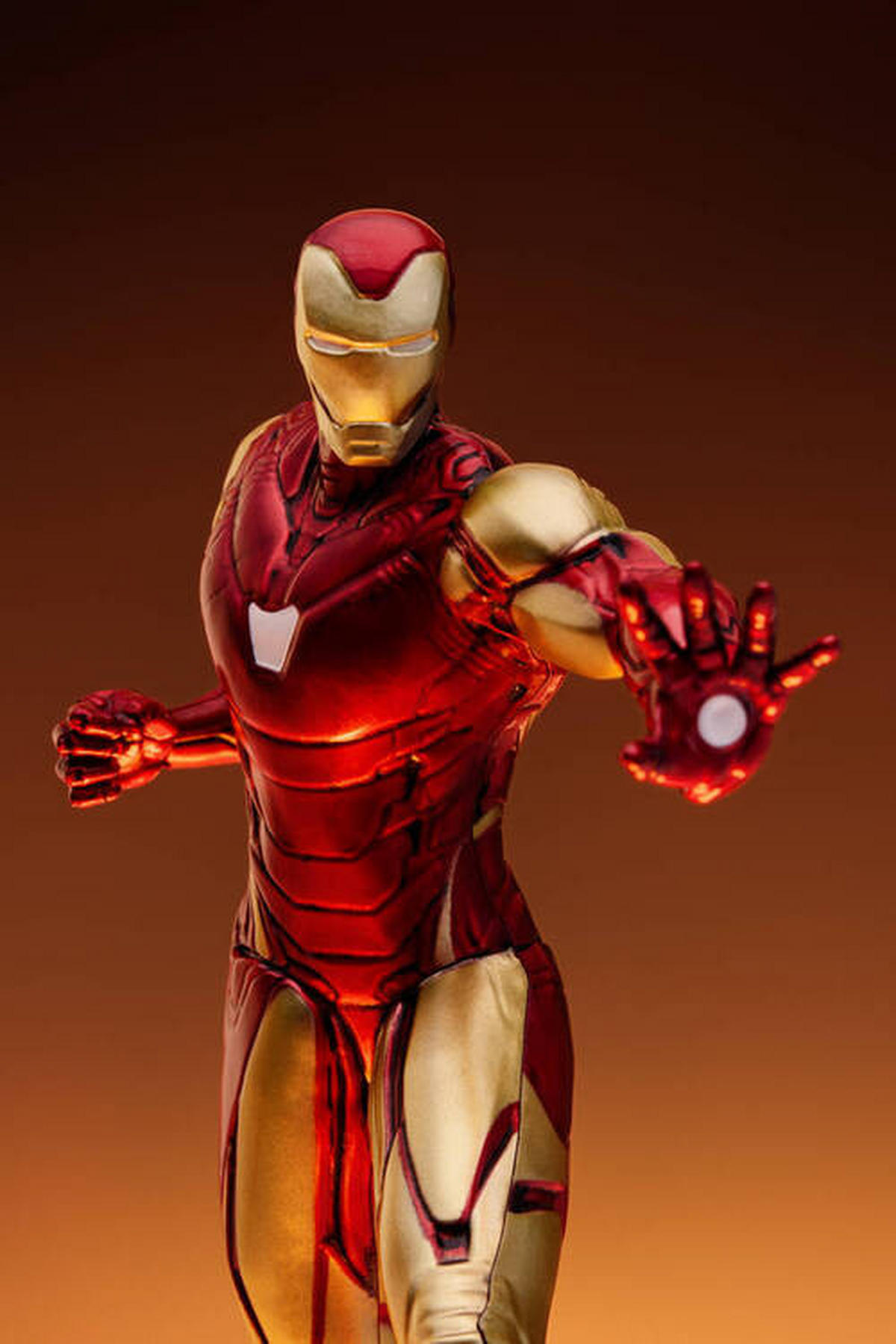 LED-DEKOLEUCHTE Iron Man 18.2/31.65/19.0 cm   - Rot/Goldfarben, Basics, Kunststoff (18.2/31.65/19.0cm) - Marvel