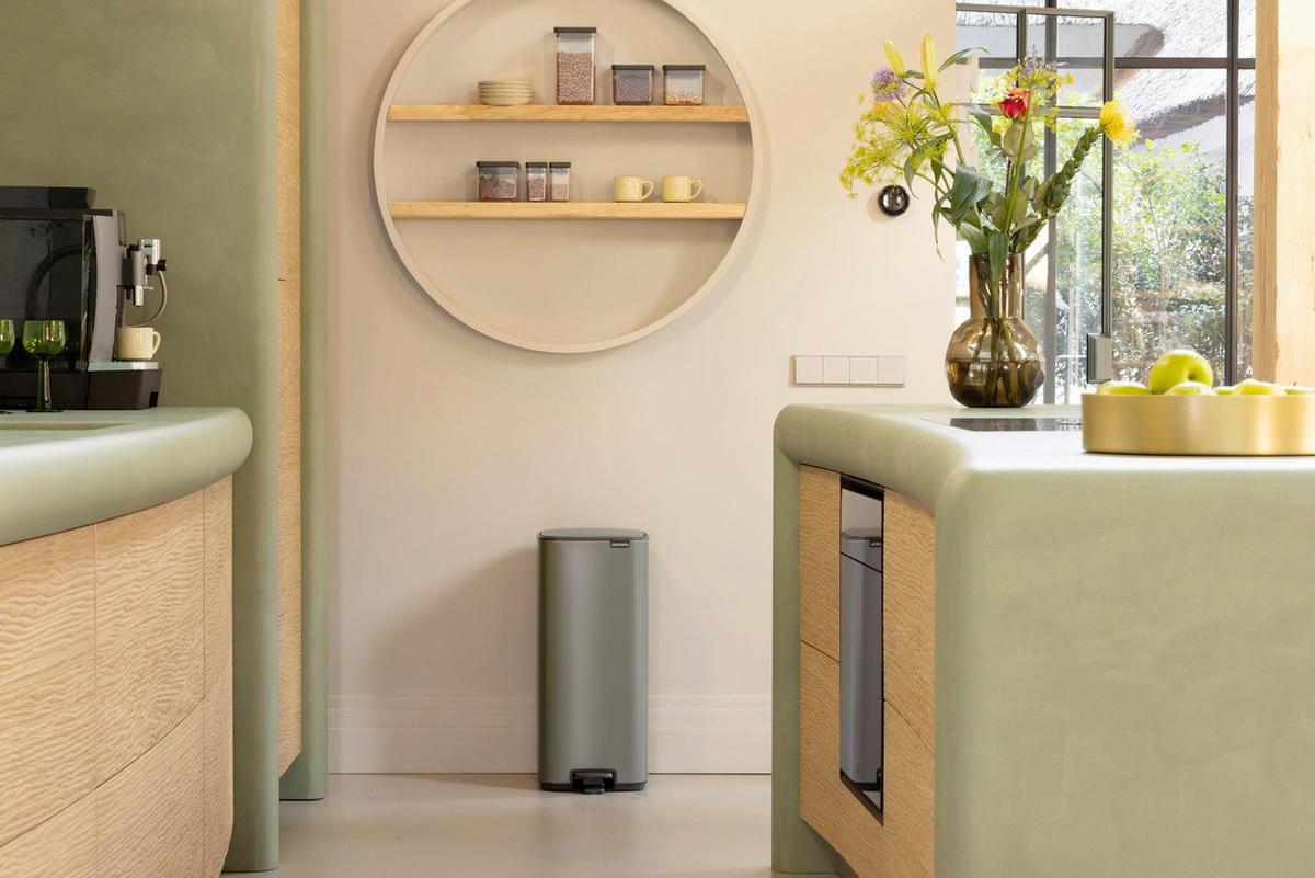 KANTA SA PAPUČICOM  30 l   - antracit/platinasta, Dizajnerski, metal/plastika (28,8/64,7/35,8cm) - Brabantia