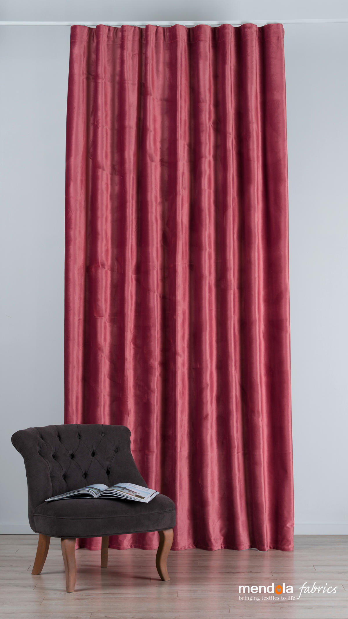 DRAPERIE CONFECȚIONATĂ black-out (nu permite trecerea luminii)  - Basics, textil (22/27.5/8cm)