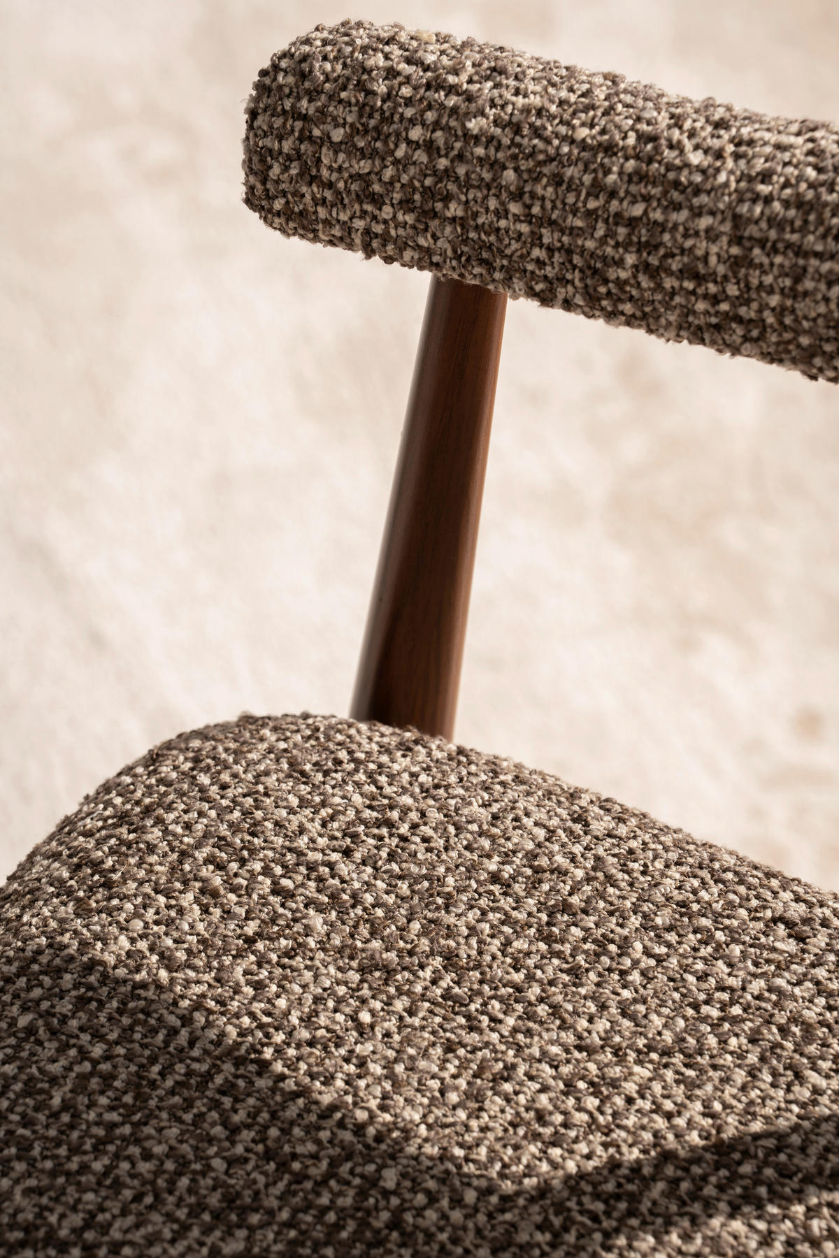 ARMLEHNSTUHL  Stoffauswahl Bouclé  Dunkelbraun, Walnussfarben  - Dunkelbraun/Walnussfarben, Design, Textil/Metall (58/78/60cm) - Lomoco