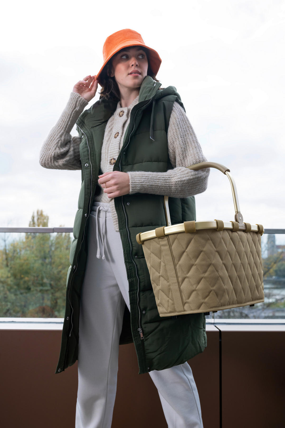 EINKAUFSKORB Rhombus Olive 22 L  - Schwarz/Olivgrün, Basics, Textil (49/29/28cm) - Reisenthel