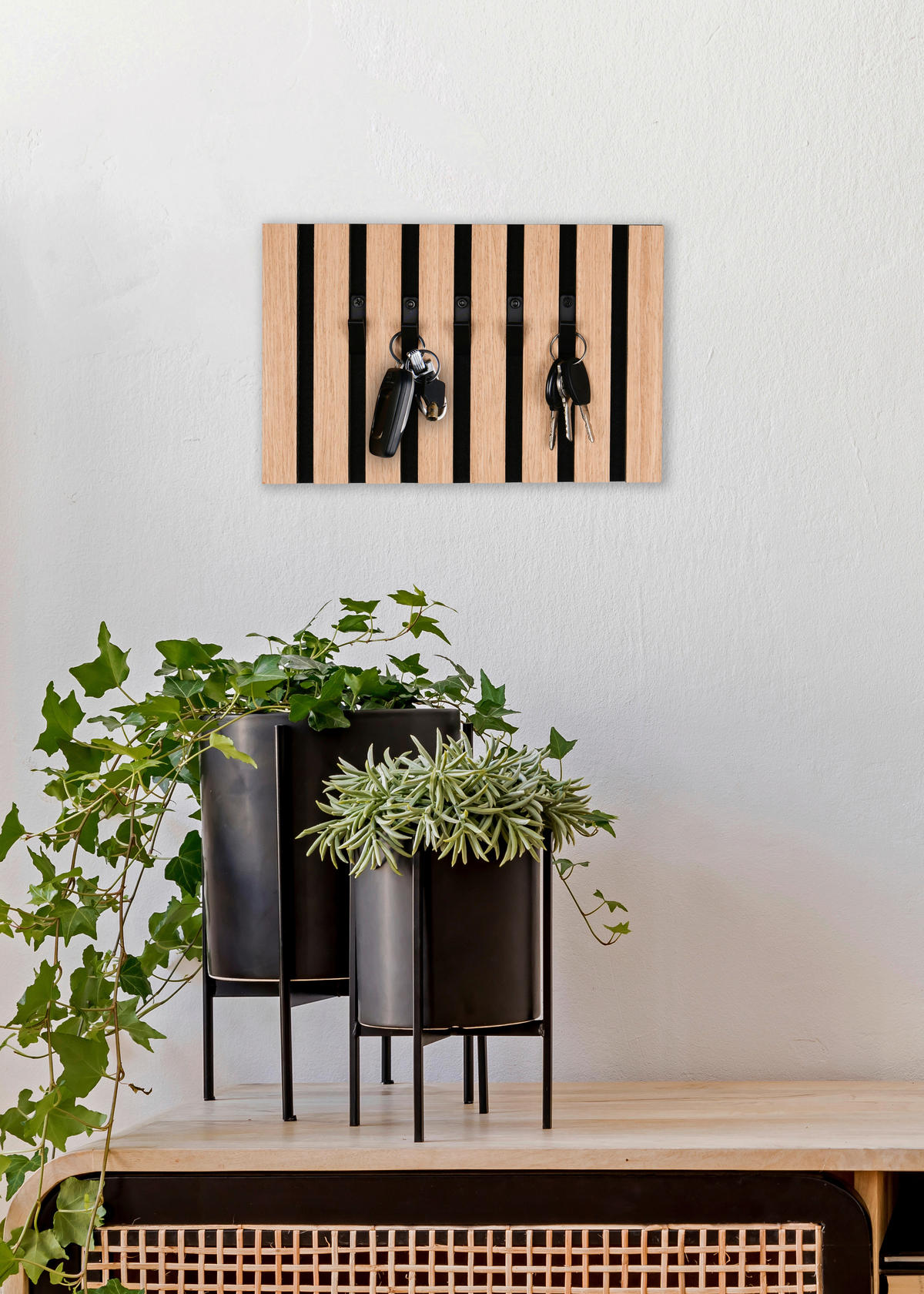 SCHLÜSSELBOARD furniert Schwarz, Eiche Artisan  - Schwarz/Eiche Artisan, MODERN, Holzwerkstoff/Textil (30,6/20/1,7cm)