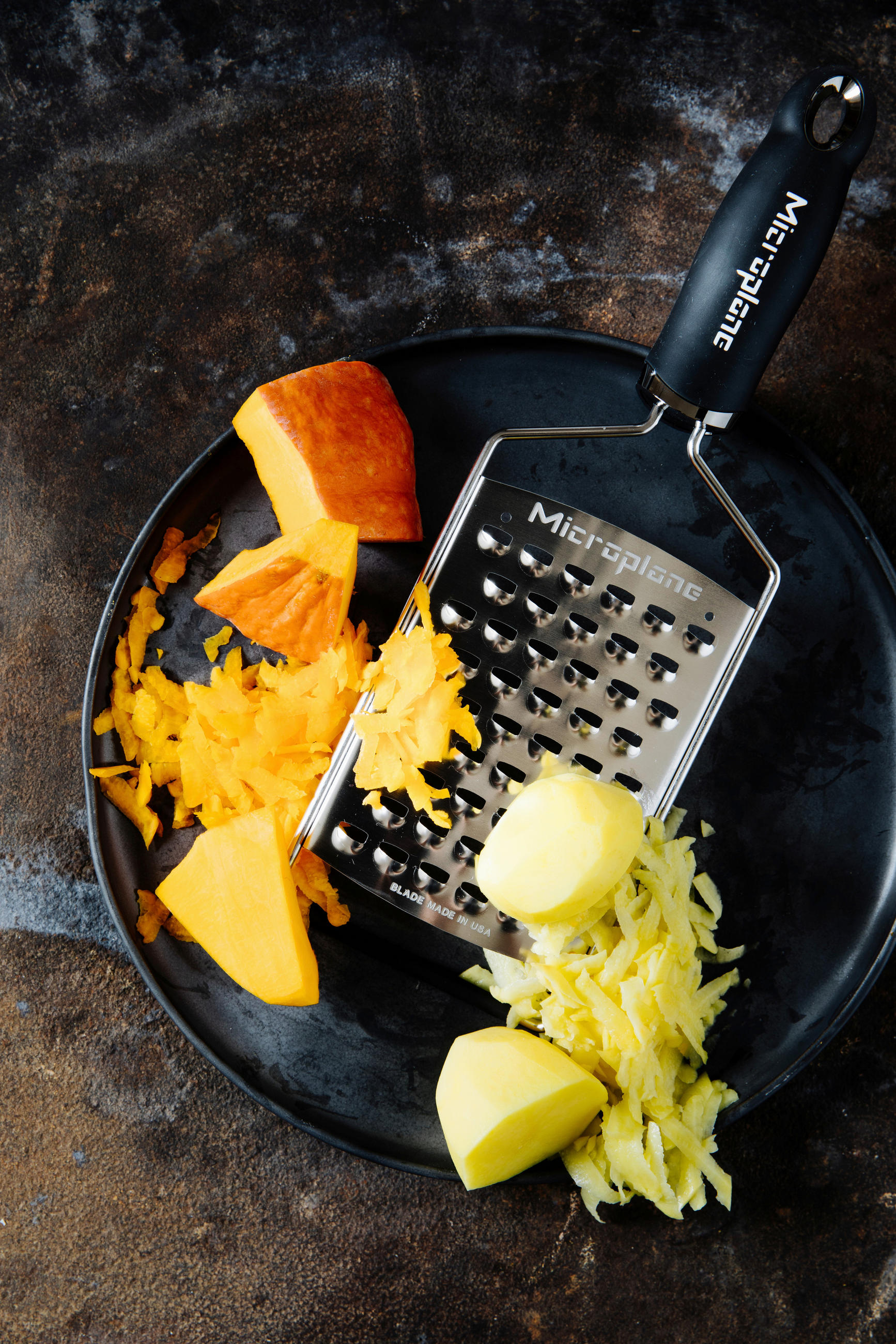 REIBE GOURMET  - Schwarz, Basics, Kunststoff/Metall (31,5/11/3cm) - MICROPLANE