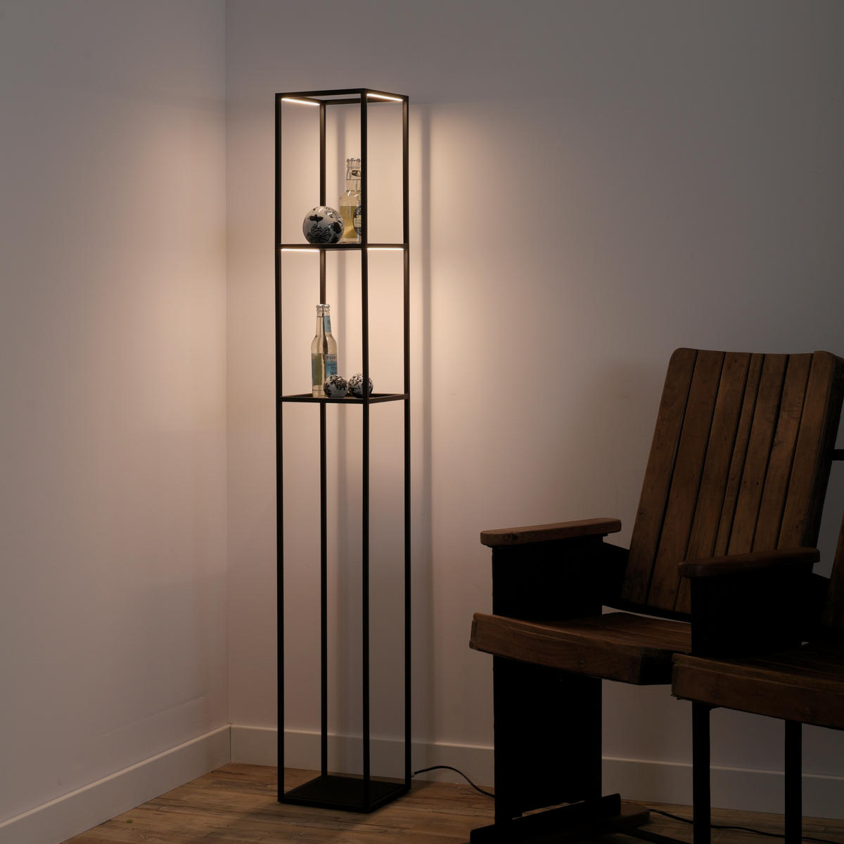 PODNA LED LAMPA - crna, Lajfstajl, metal/plastika (20/20/140cm)