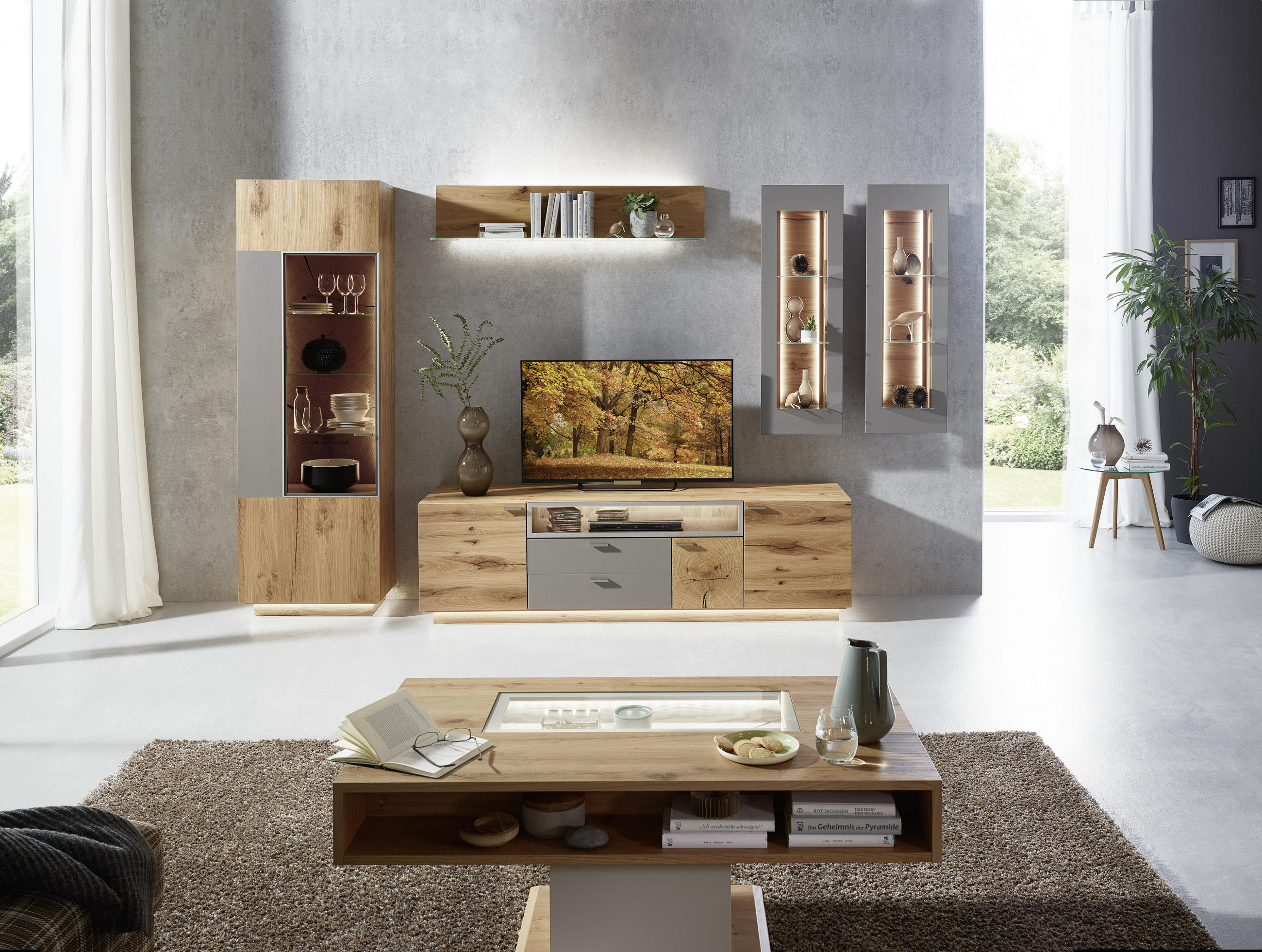 WOHNWAND Asteiche furniert Walnussfarben, Alteiche Befestigungsmaterial, Einlegeböden - Alteiche/Walnussfarben, KONVENTIONELL, Glas/Holz (271/200/55cm) - Voleo