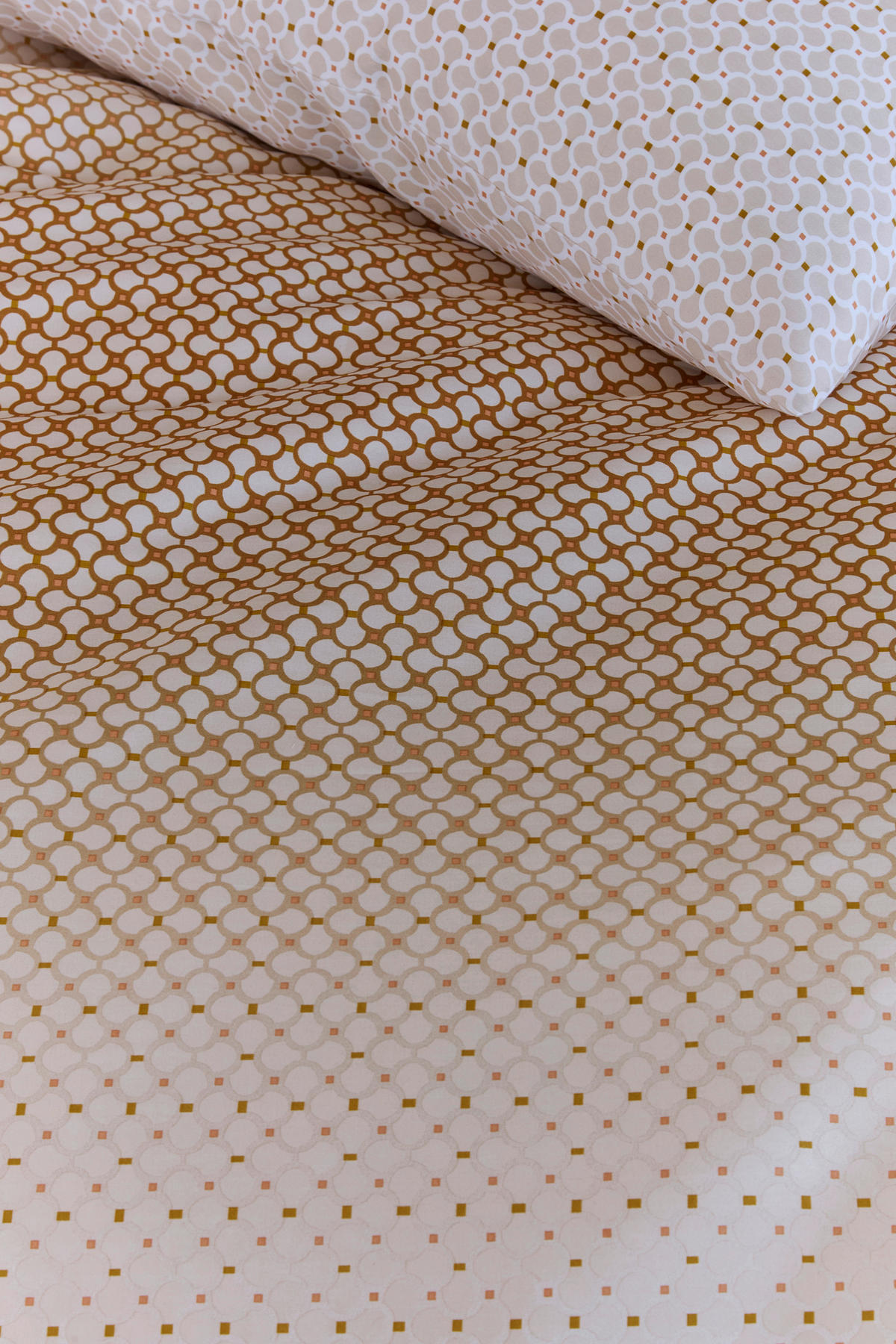 BETTWÄSCHE Nadea Satin 160/210 cm  - Sandfarben, Basics, Textil (160/210cm) - Novel